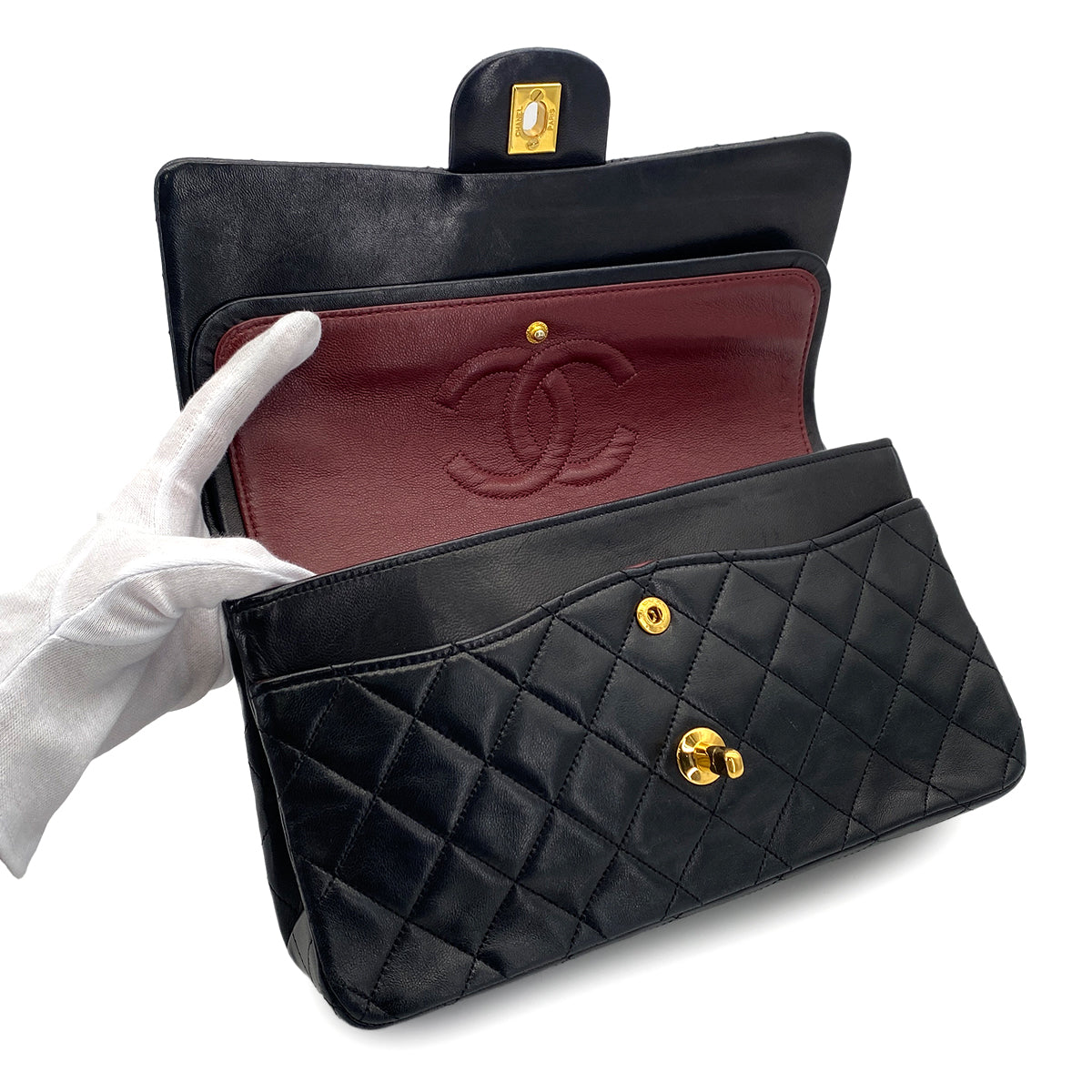 VINTAGE CHANEL CLASSIC FLAP MEDIUM CHAIN SHOULDER BAG BLACK LAMB SKIN GOLD HARDWARE 90324635