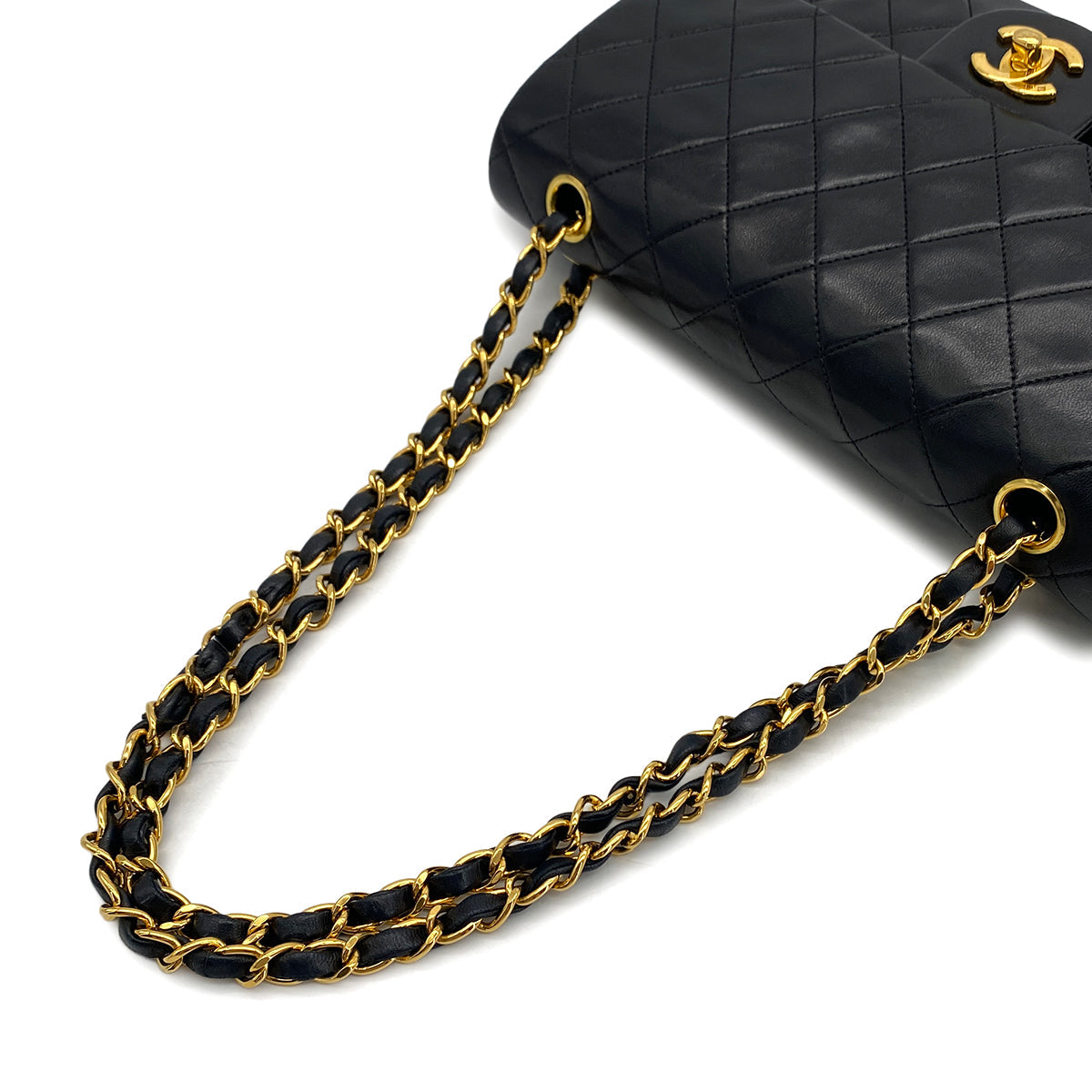 VINTAGE CHANEL CLASSIC FLAP MEDIUM CHAIN SHOULDER BAG BLACK LAMB SKIN GOLD HARDWARE 90326659