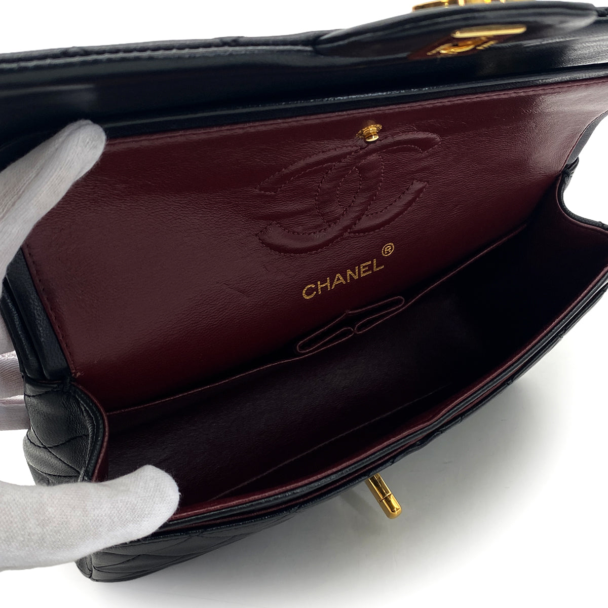 VINTAGE CHANEL CLASSIC FLAP SMALL CHAIN SHOULDER BAG BLACK LAMB SKIN GOLD HARDWARE 90324823