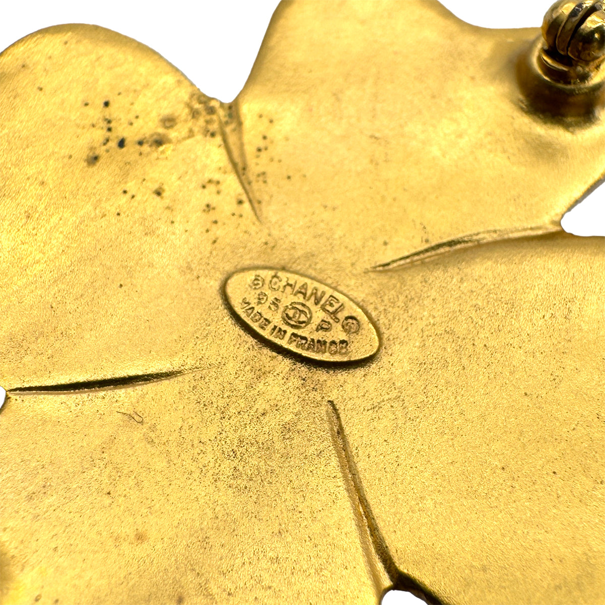 VINTAGE CHANEL CLOVER COCOMARK BROOCH GOLD 95P ACCESSORY 90312946