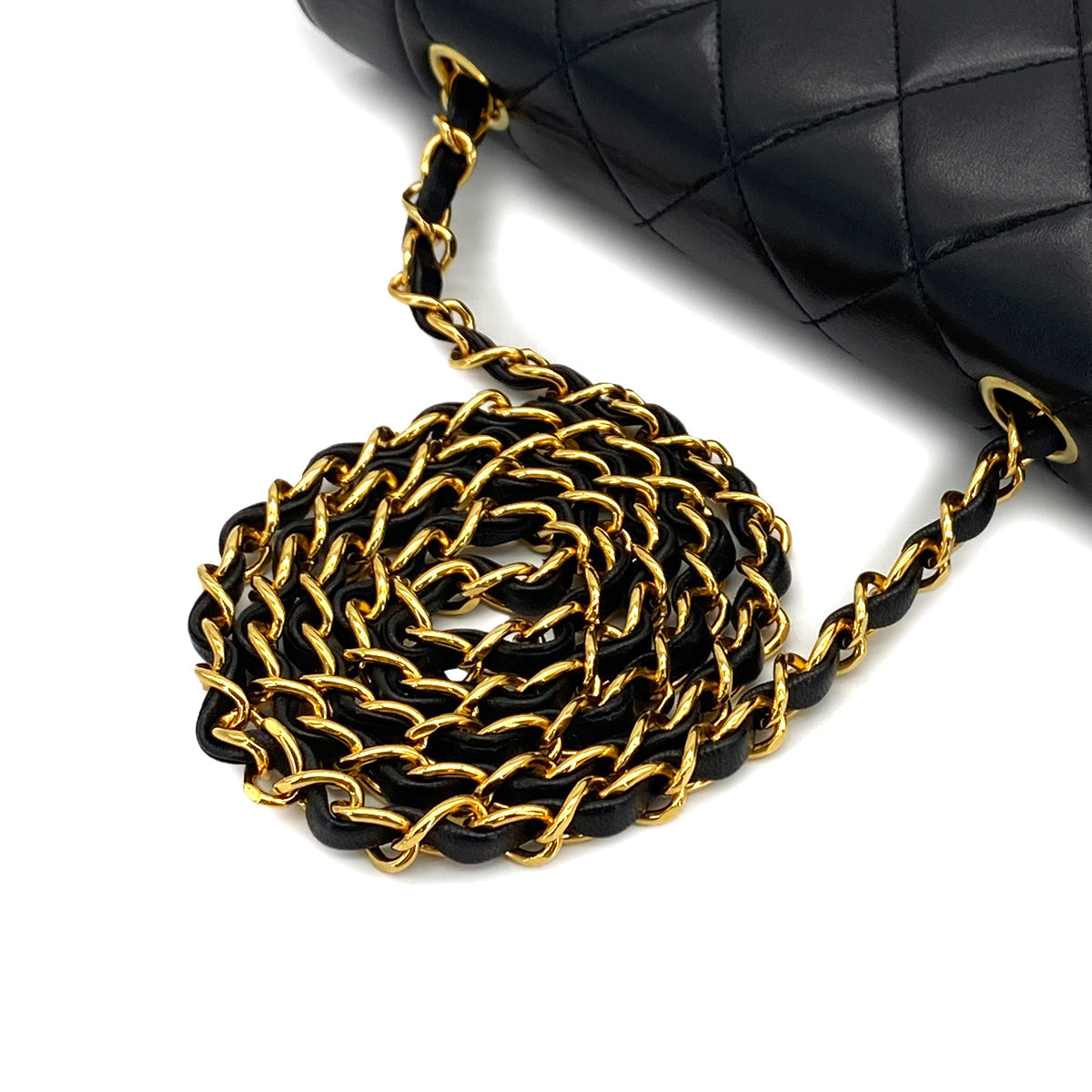 VINTAGE CHANEL DIANA SMALL CHAIN SHOULDER BAG BLACK LAMB SKIN GOLD HARDWARE 90324759
