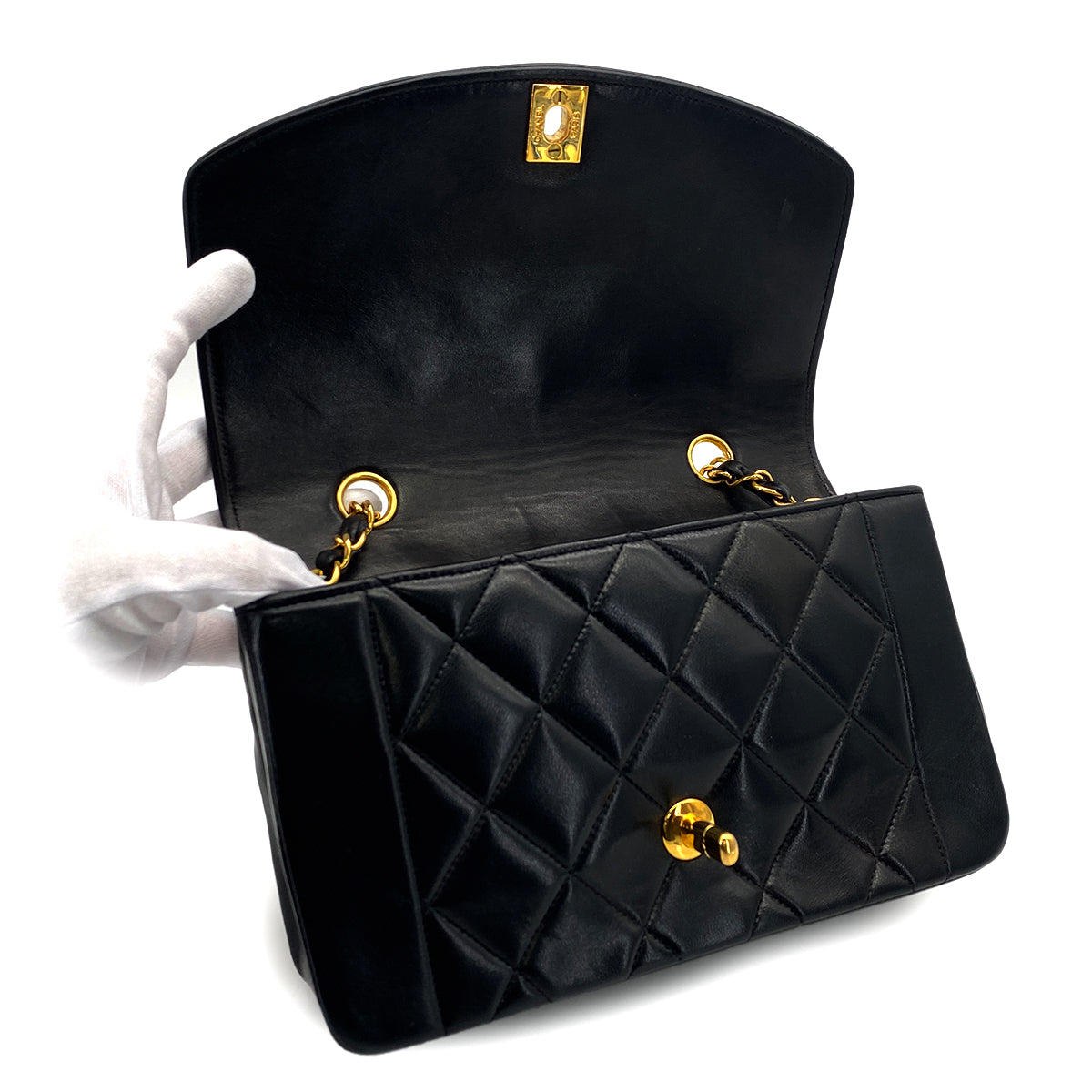 VINTAGE CHANEL DIANA SMALL CHAIN SHOULDER BAG BLACK LAMB SKIN GOLD HARDWARE 90317726