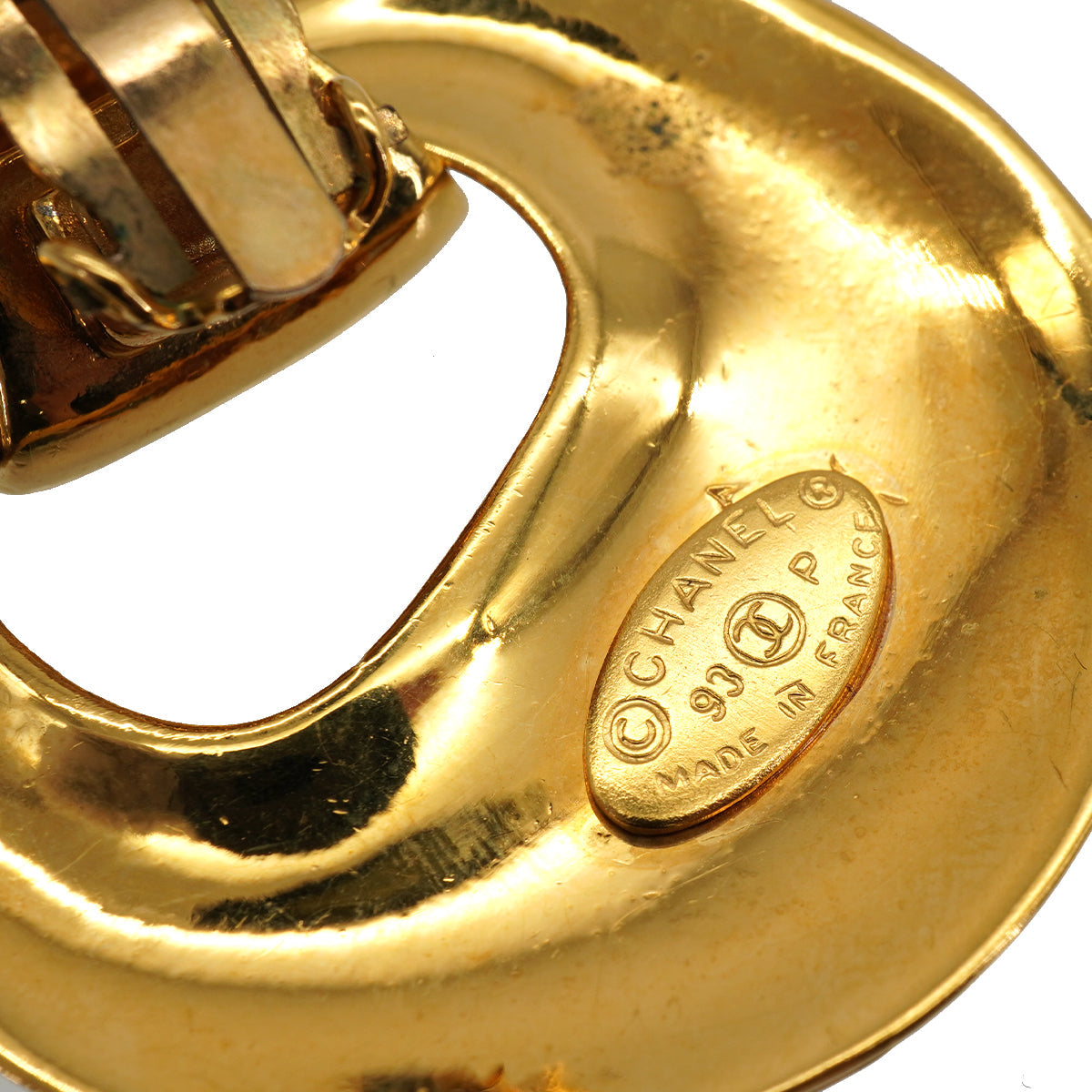 VINTAGE CHANEL EARRINGS TURN LOCK COCOMARK ROUND SWING GOLD ACCESSORY 93P 90337717