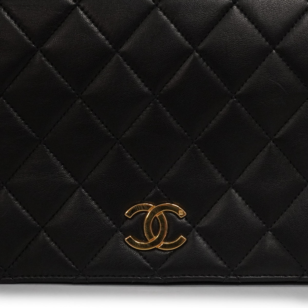 VINTAGE CHANEL FULL FLAP CHAIN SHUOLDER BAG BLACK LAMB SKIN GOLD HARDWARE 90346879