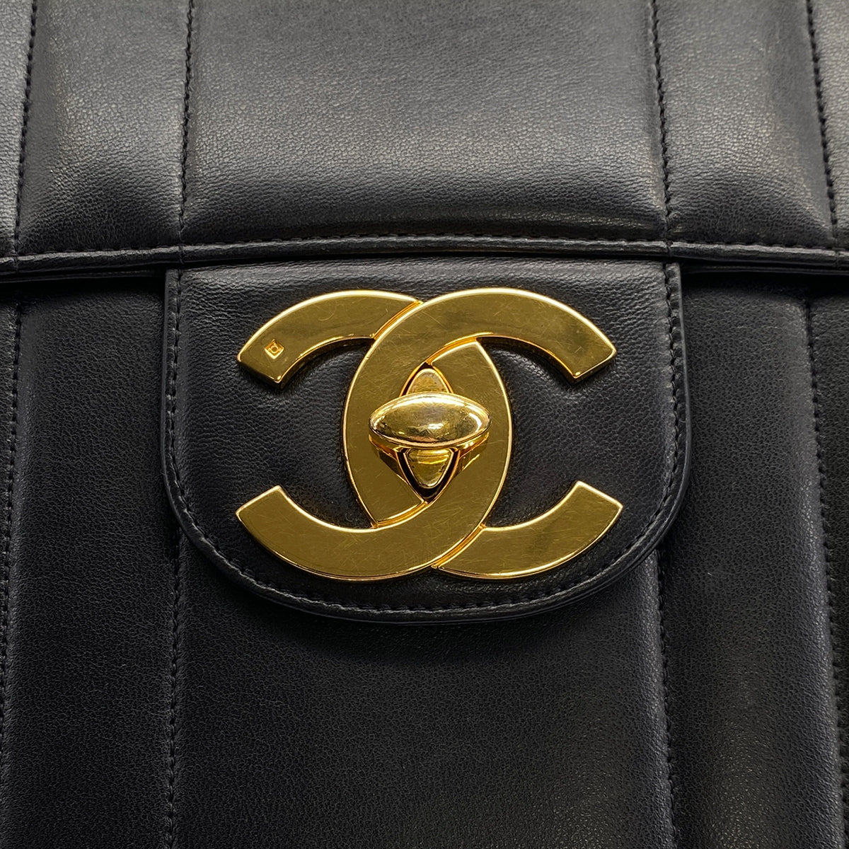 VINTAGE CHANEL MADEMOISELLE CHAIN SHOULDER BAG BLACK LAMB SKIN GOLD HARDWARE 90317867