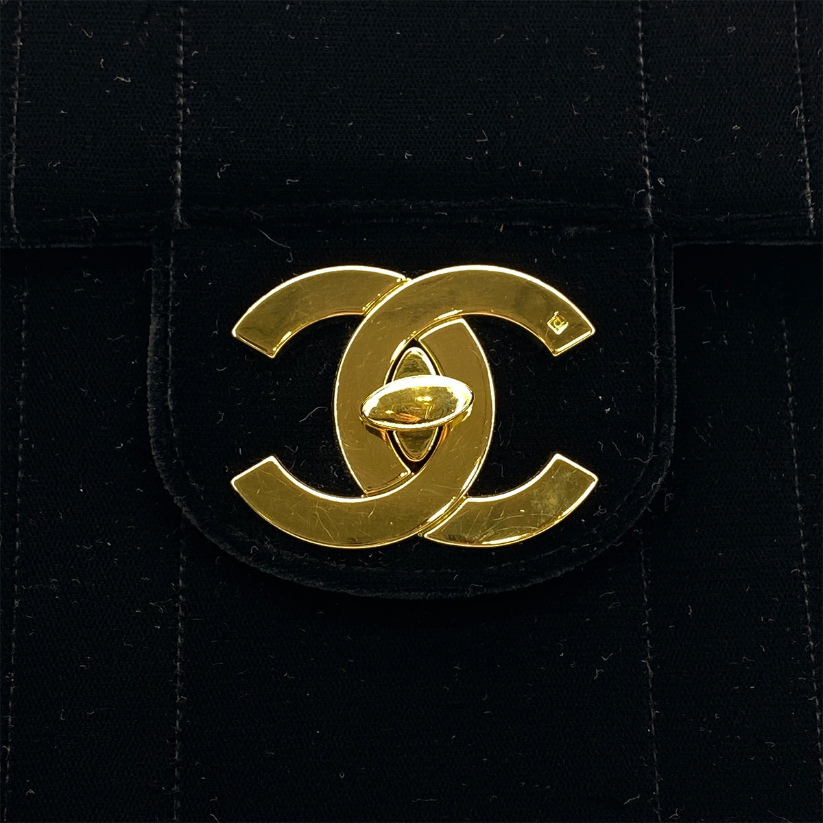 VINTAGE CHANEL MADEMOISELLE CHAIN SHOULDER BAG BLACK VELOR GOLD HARDWARE 90325613