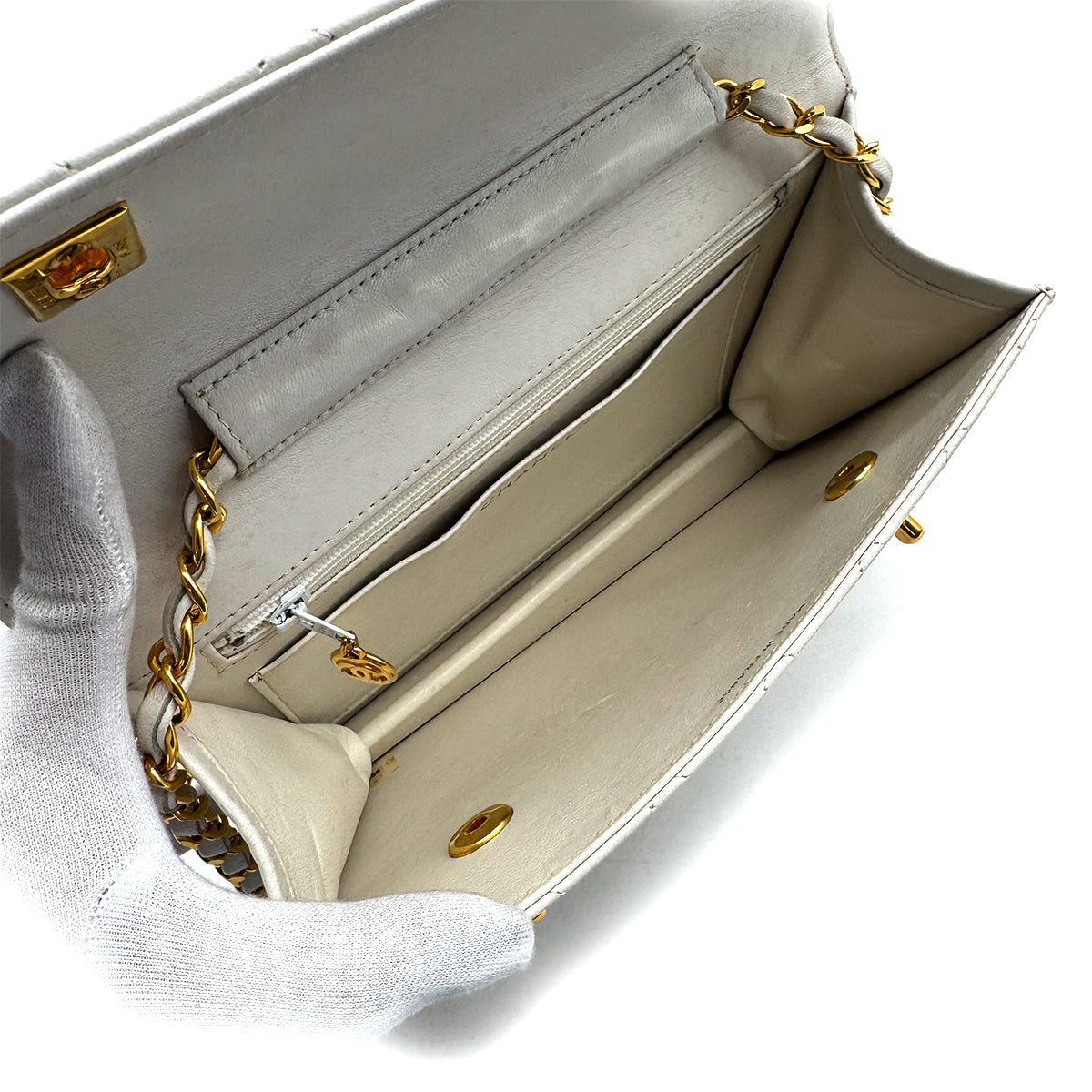 VINTAGE CHANEL MATELASSE 2WAY CHAIN SHOULDER BAG WHITE LAMB SKIN GOLD HARDWARE 90317284