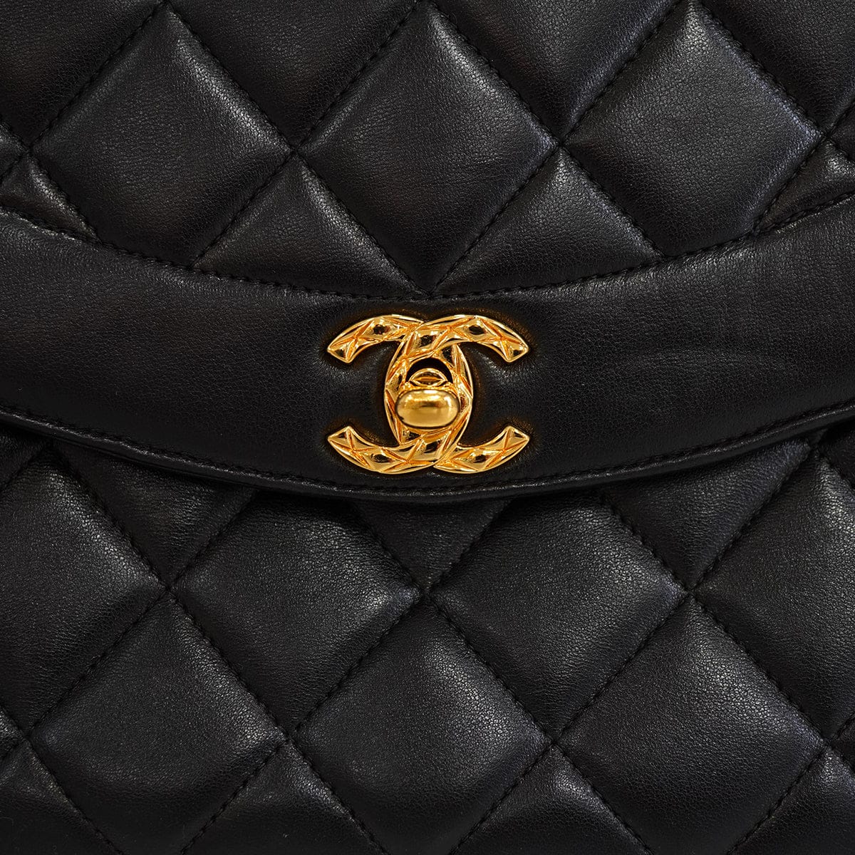 Luxury Promise Japan VINTAGE CHANEL MATELASSE BIJOU CHAIN SHOULDER BAG FRINGE BLACK LAMB SKIN GOLD HARDWARE 90340128