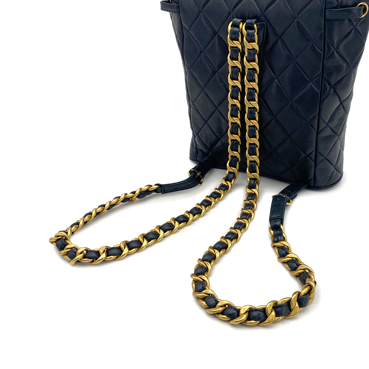 VINTAGE CHANEL MATELASSE CHAIN BACKPACK NAVY LAMB SKIN GOLD HARDWARE 90317868