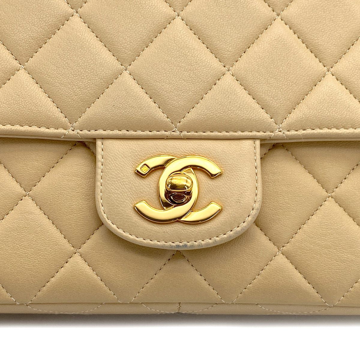 VINTAGE CHANEL MATELASSE CHAIN SHOULDER BAG BEIGE LAMB SKIN GOLD HARDWARE 90314319