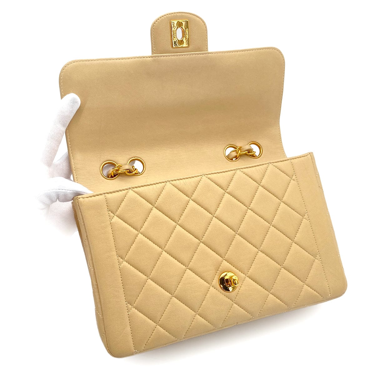 VINTAGE CHANEL MATELASSE CHAIN SHOULDER BAG BEIGE LAMB SKIN GOLD HARDWARE 90314319