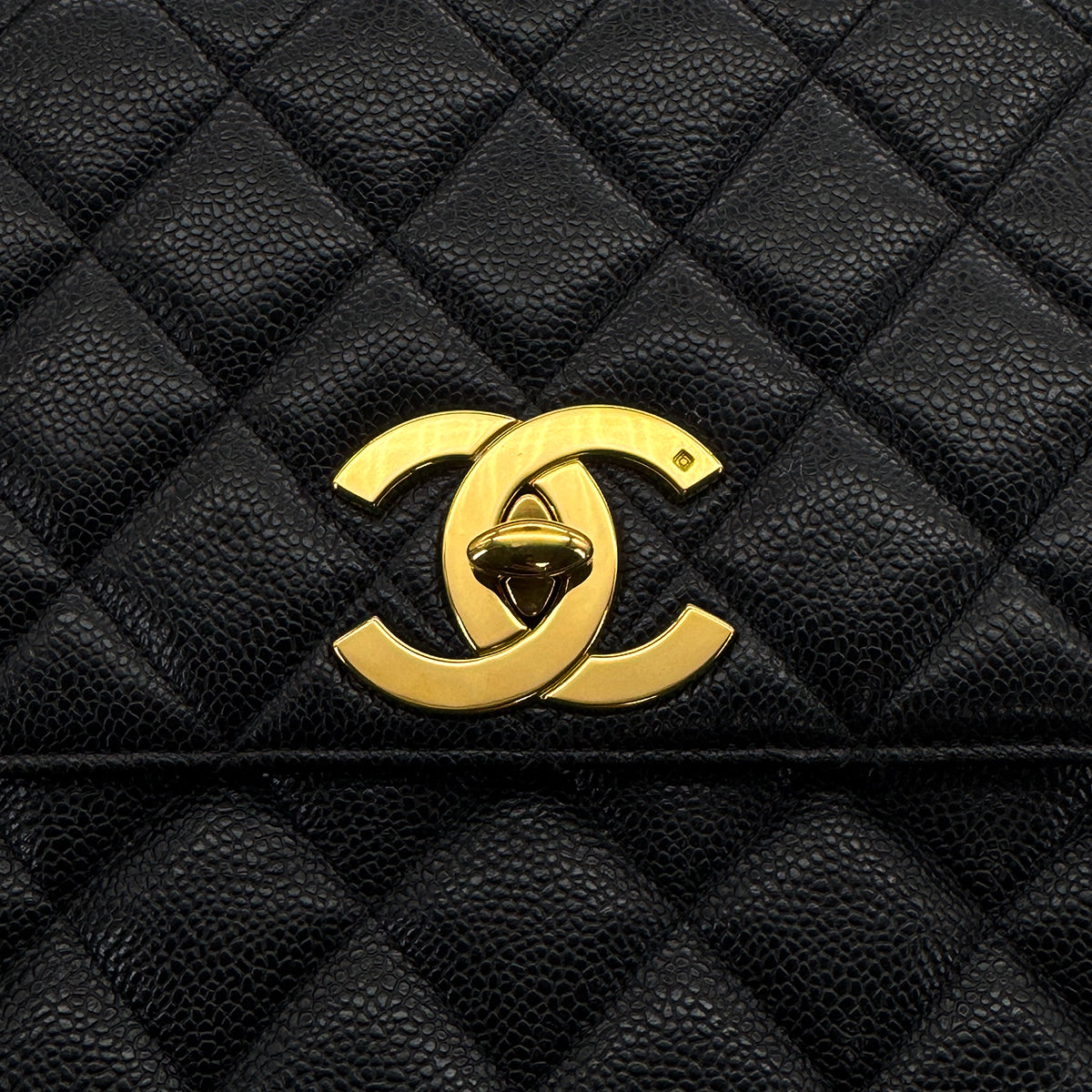 VINTAGE CHANEL MATELASSE CHAIN SHOULDER BAG BLACK CAVIAR SKIN GOLD HARDWARE 90319688