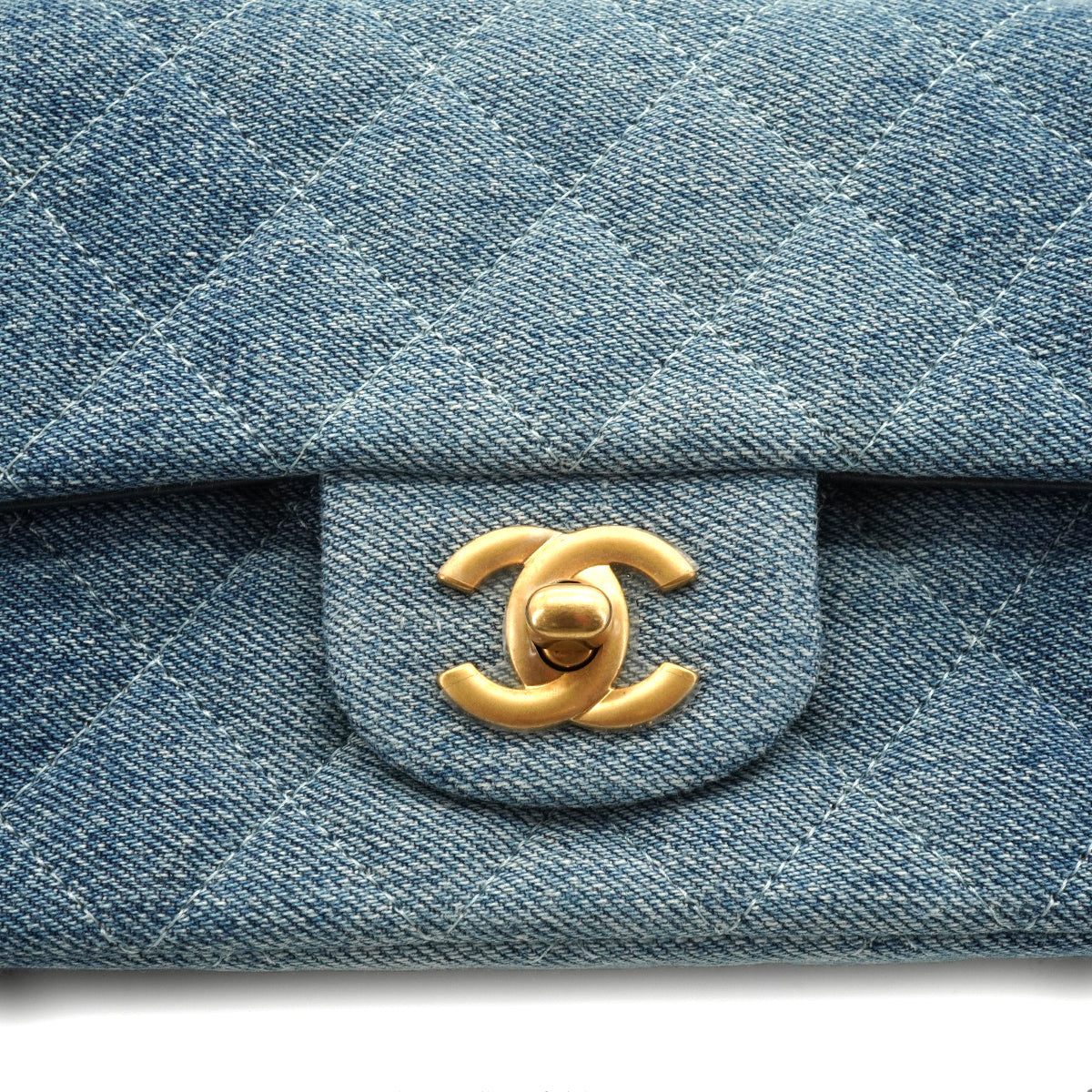 CHANEL MINI MATELASSE CHAIN SHOULDER BAG BLUE DENIM LAMB SKIN GOLD HARDWARE 90343616