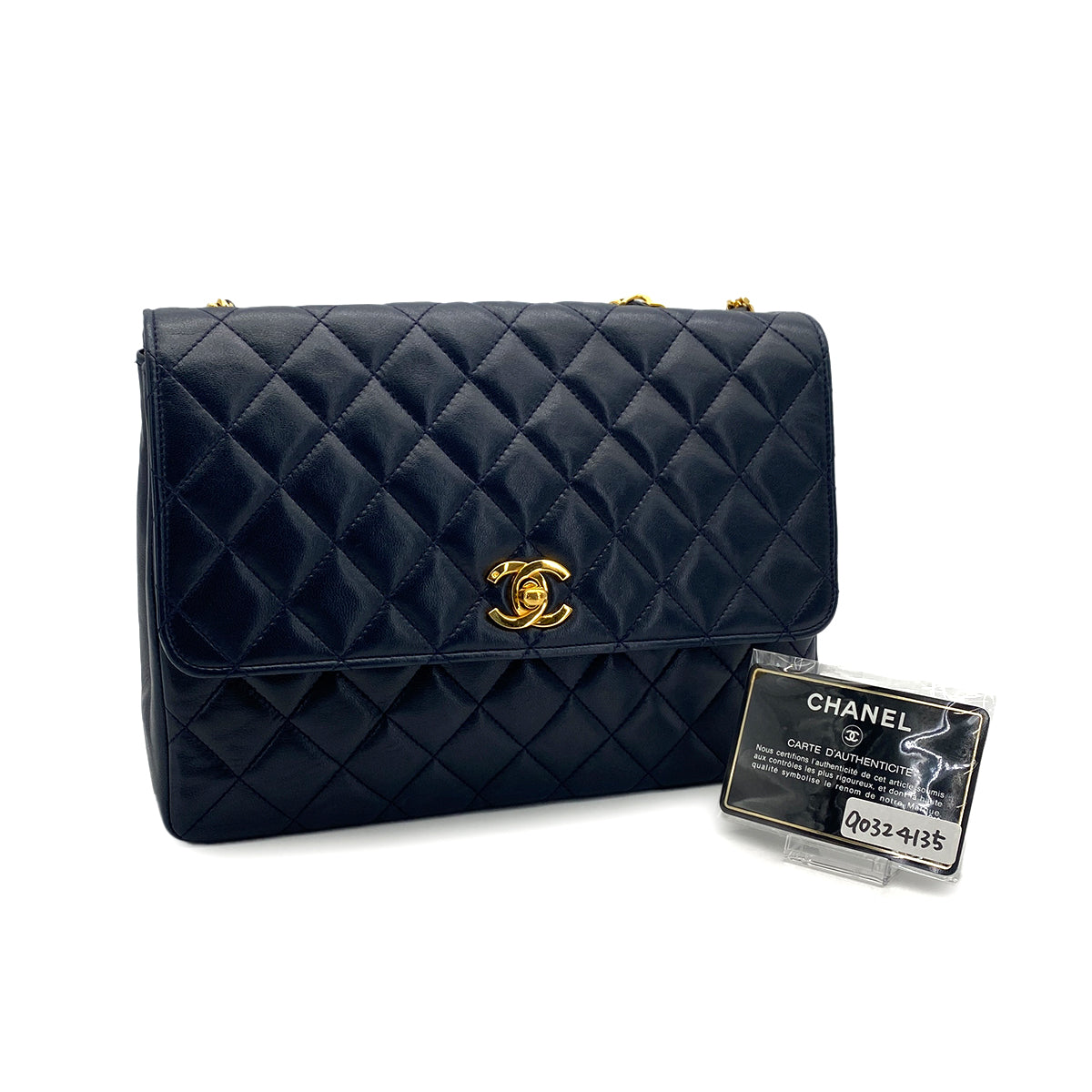 VINTAGE CHANEL MATELASSE CHAIN SHOULDER BAG NAVY LAMB SKIN GOLD HARDWARE 90324135