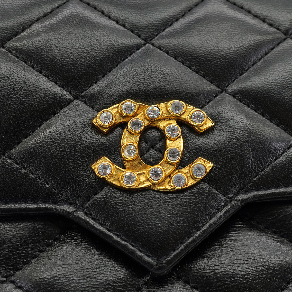VINTAGE CHANEL MATELASSE COCOMARK RHINESTONE CHAIN SHOULDER BAG BLACK LAMB SKIN GOLD HARDWARE 90326726