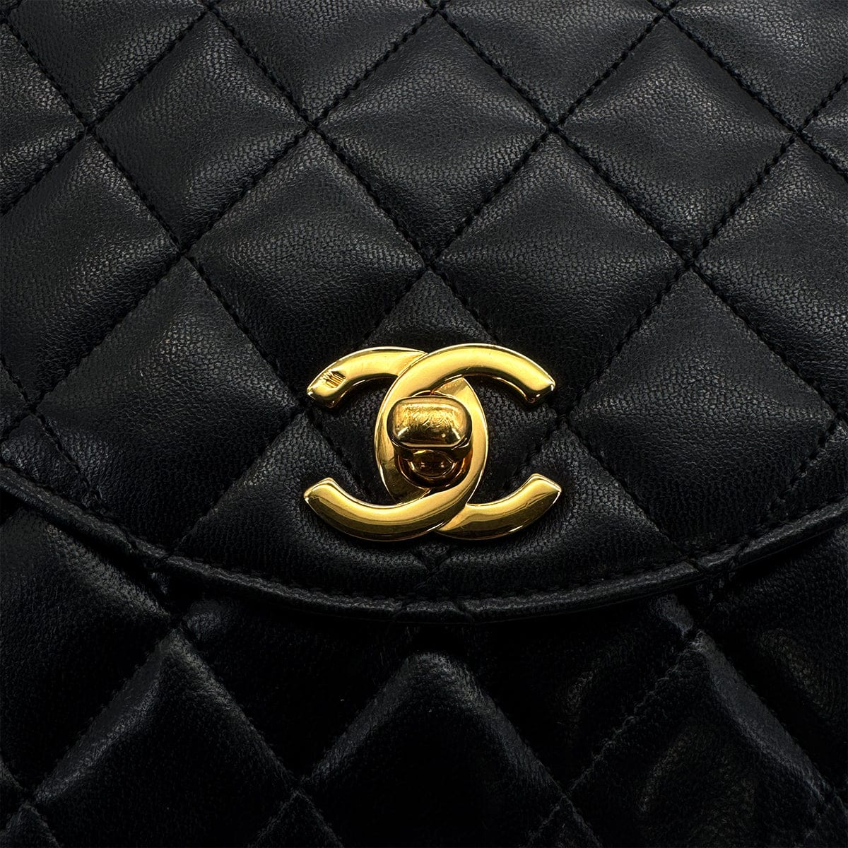 VINTAGE CHANEL MATELASSE HALF MOON CHAIN SHOULDER BAG BLACK LAMB SKIN GOLD HARDWARE 90319939