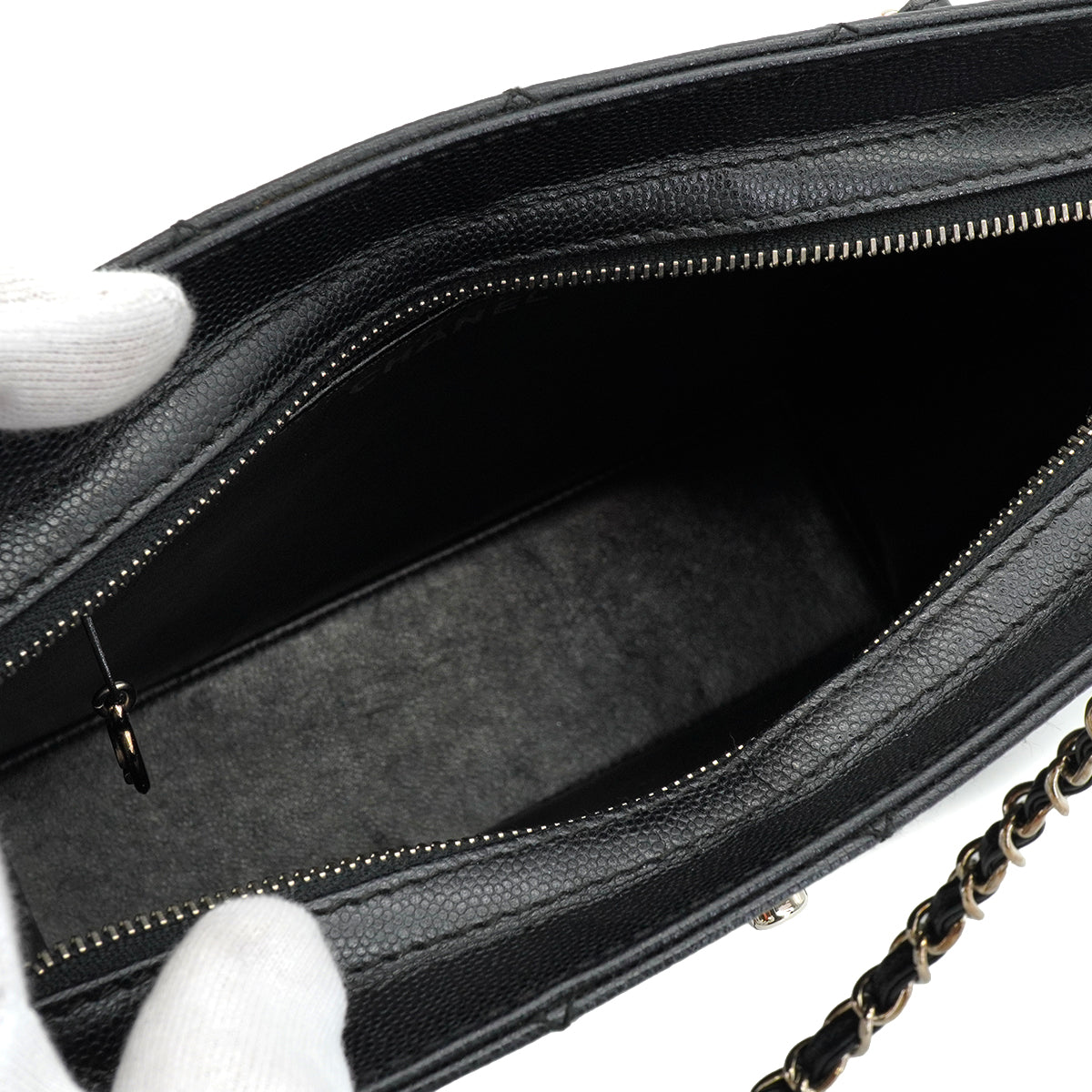 VINTAGE CHANEL MATELASSE HAND BAG BLACK CAVIAR SKIN SILVER HARDWARE 90345990