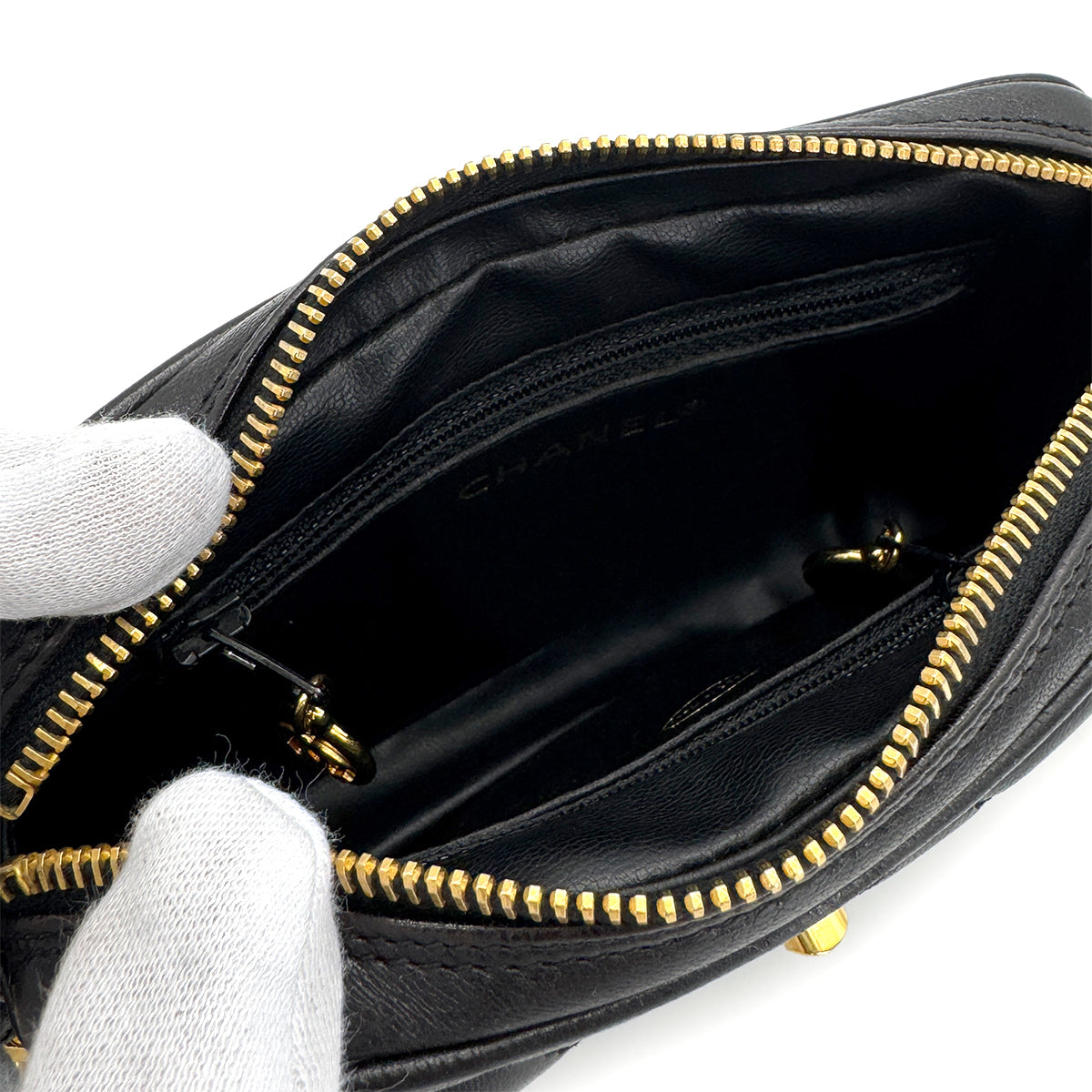 VINTAGE CHANEL MATELASSE MINI CHAIN SHOULDER BAG BLACK LAMB SKIN GOLD HARDWARE 90322925
