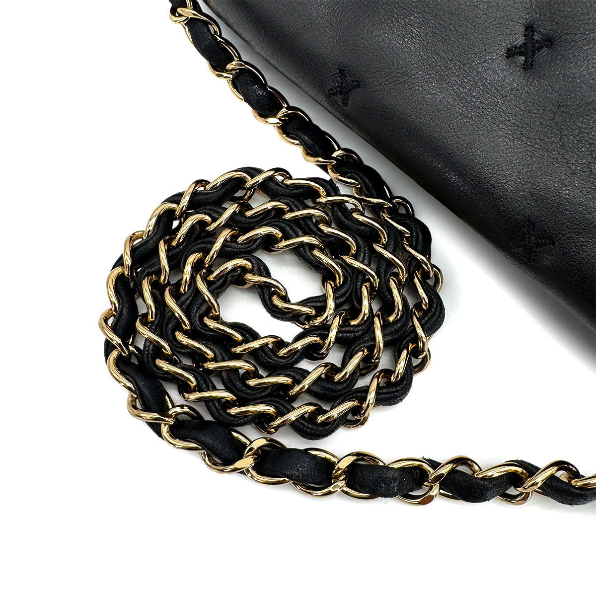 VINTAGE CHANEL MATELASSE STITCH CHAIN SHOULDER BAG BLACK LAMB SKIN GOLD HARDWARE 90322926