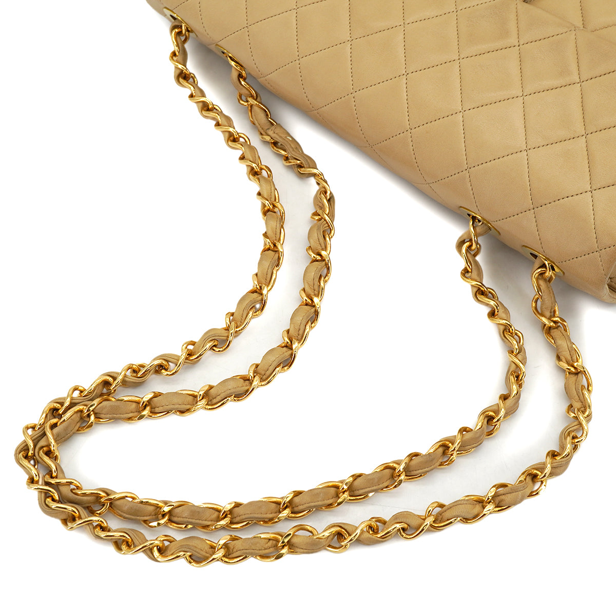 VINTAGE CHANEL MAXI MATELASSE 34 CHAIN SHOULDER BAG BEIGE LAMB SKIN GOLD HARDWARE 90330931