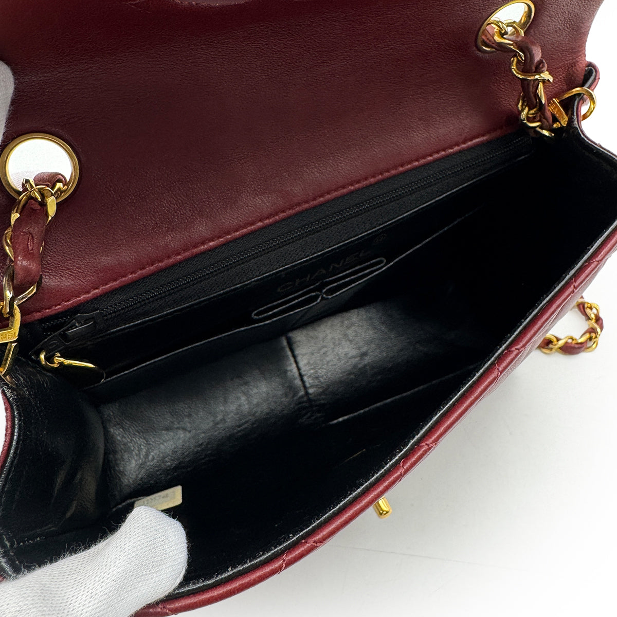 VINTAGE CHANEL MINI MATELASSE CHAIN SHOULDER BAG RED LAMB SKIN GOLD HARDWARE 90329210