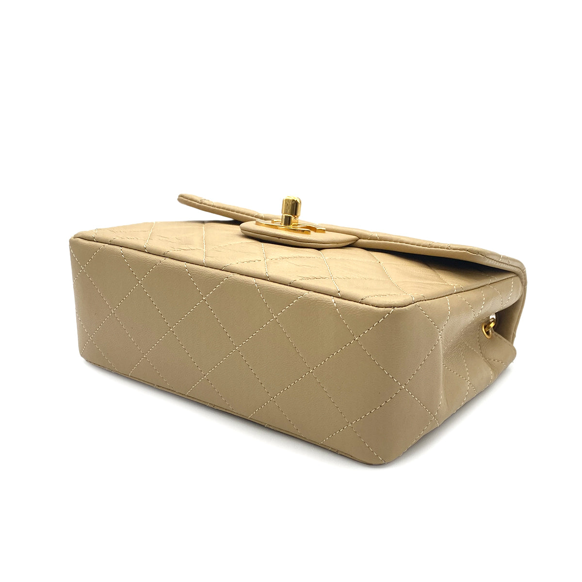 VINTAGE CHANEL MINI SQUARE 17 CHAIN SHOULDER BAG BEIGE LAMB SKIN 90314338