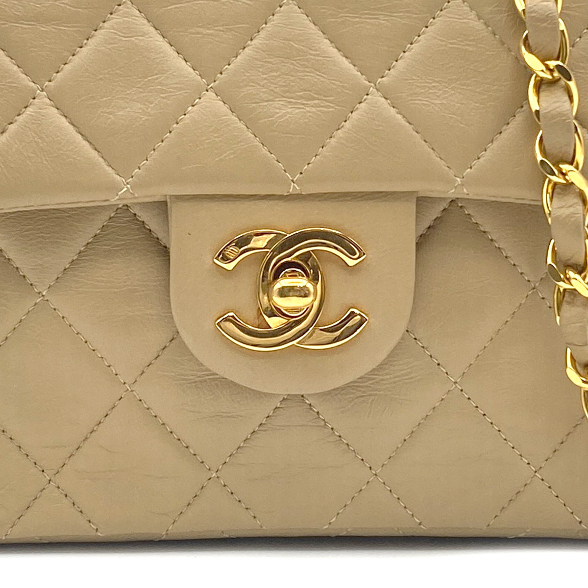 VINTAGE CHANEL MINI SQUARE 17 CHAIN SHOULDER BAG BEIGE LAMB SKIN 90314338