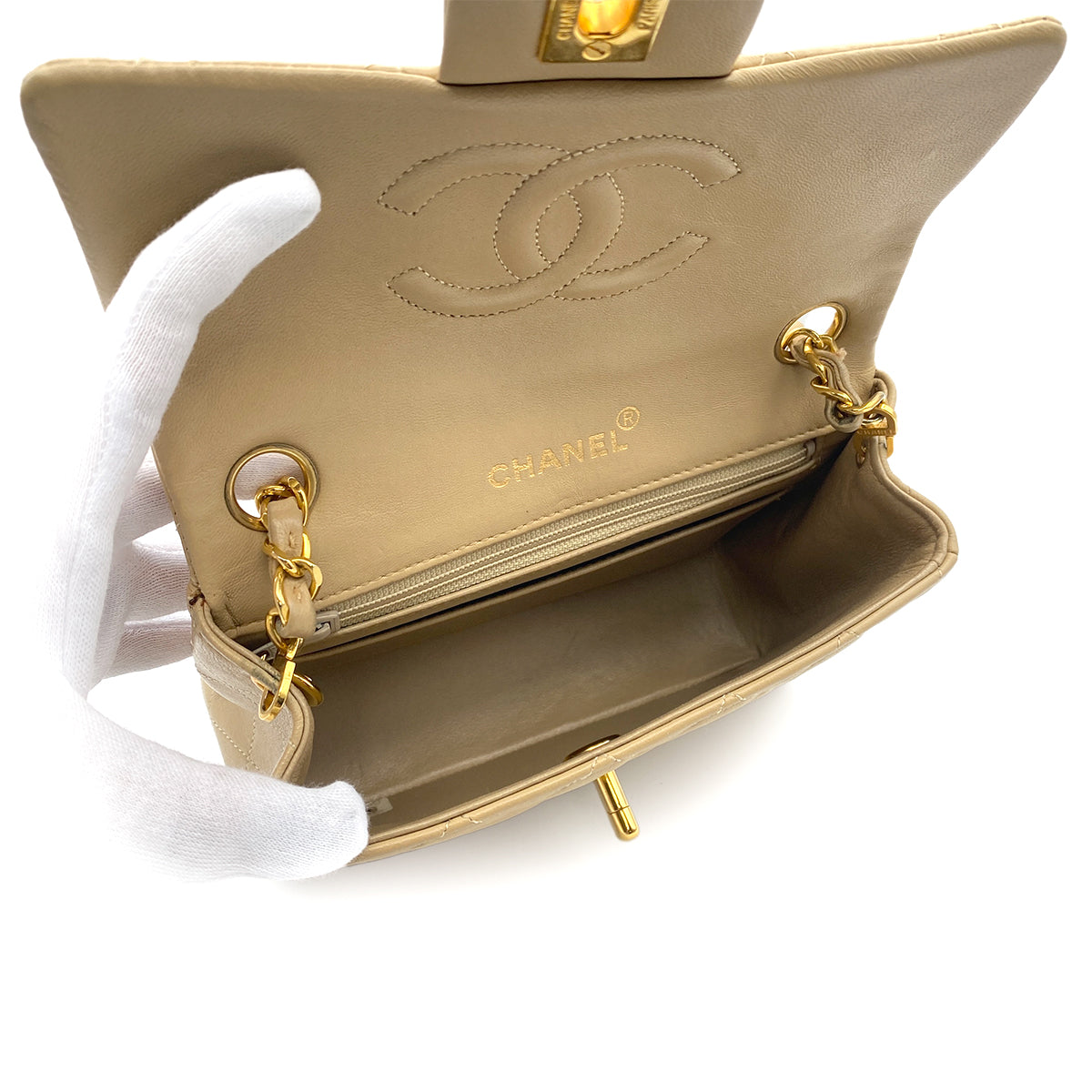 VINTAGE CHANEL MINI SQUARE 17 CHAIN SHOULDER BAG BEIGE LAMB SKIN 90314338