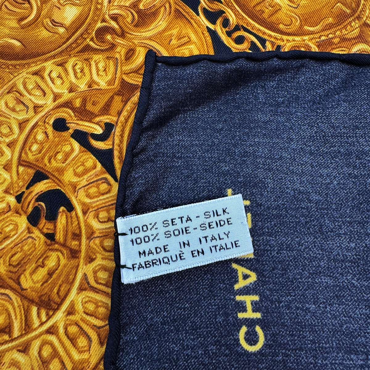 VINTAGE CHANEL SCARF CHAIN COCOBUTTON PATTERN NAVY GOLD SILK 90321184