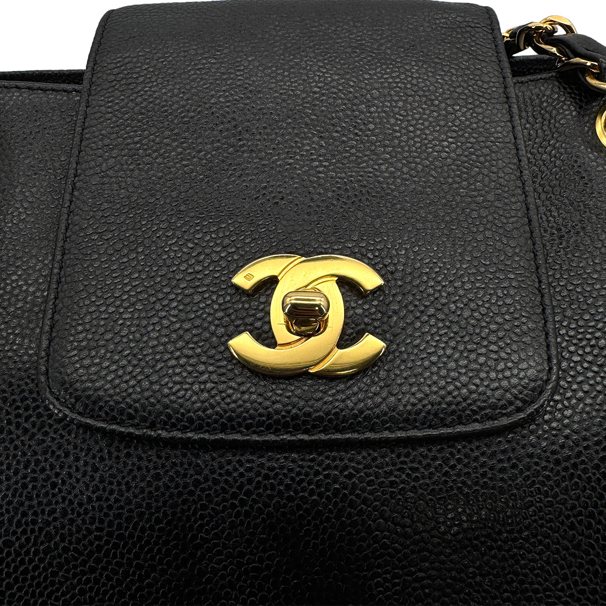 VINTAGE CHANEL TURN LOCK CHAIN TOTE BAG BLACK CAVIAR SKIN GOLD HARDWARE 90319685