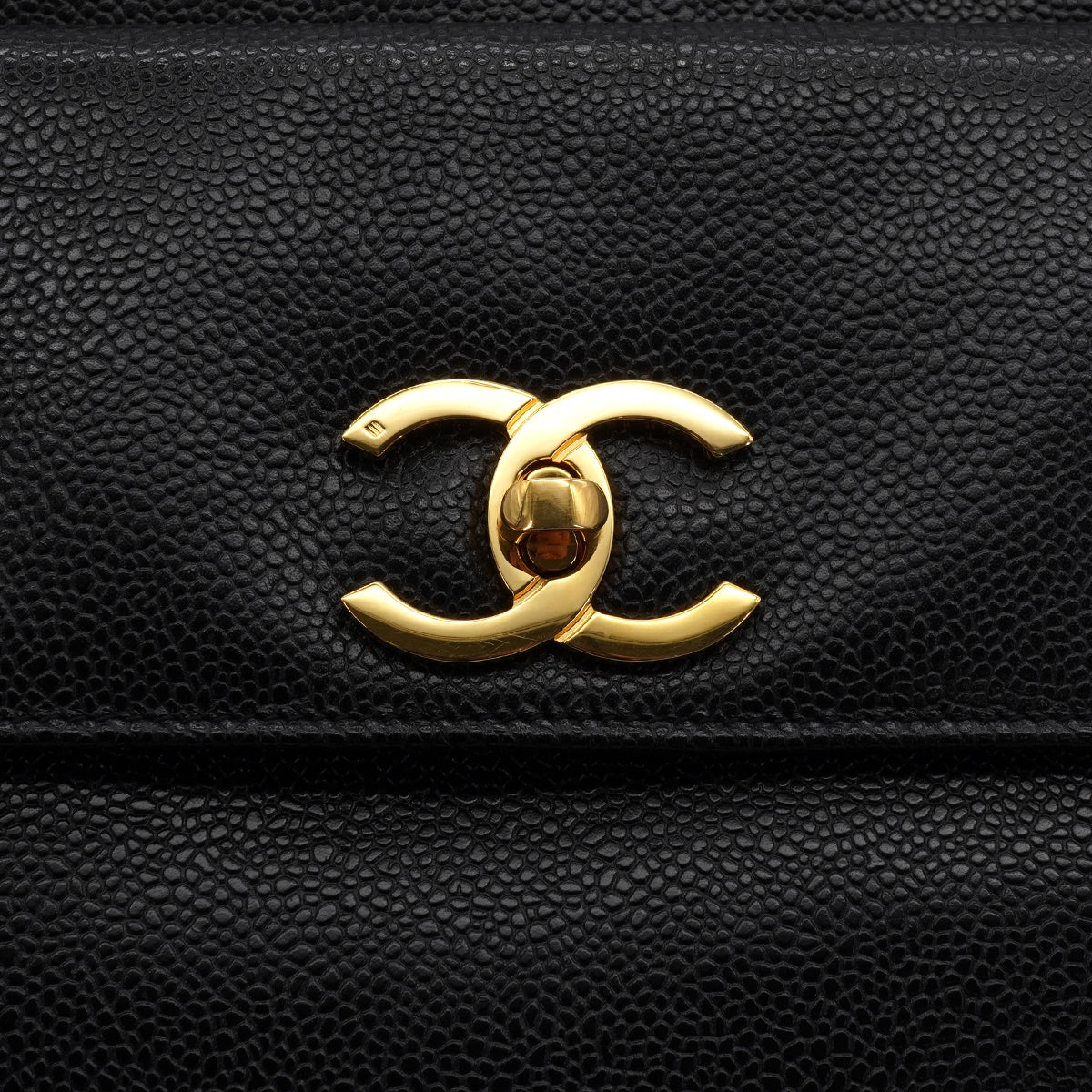VINTAGE CHANEL TURN LOCK CHAIN TOTE BAG BLACK CAVIAR SKIN GOLD HARDWARE 90340135