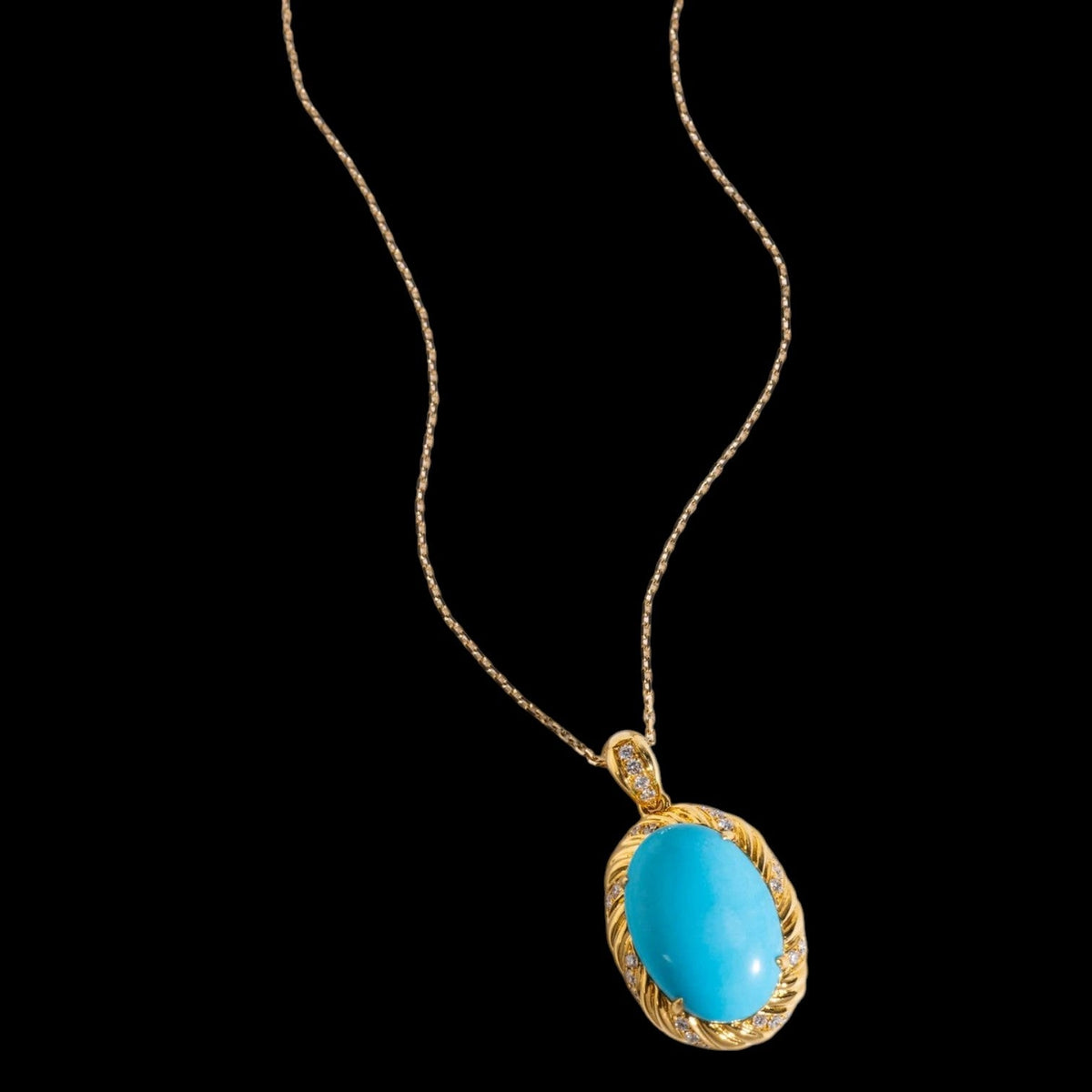 7.01ct Untreated Turquoise & 0.33ct Diamond Necklace set in 18K Yellow Gold