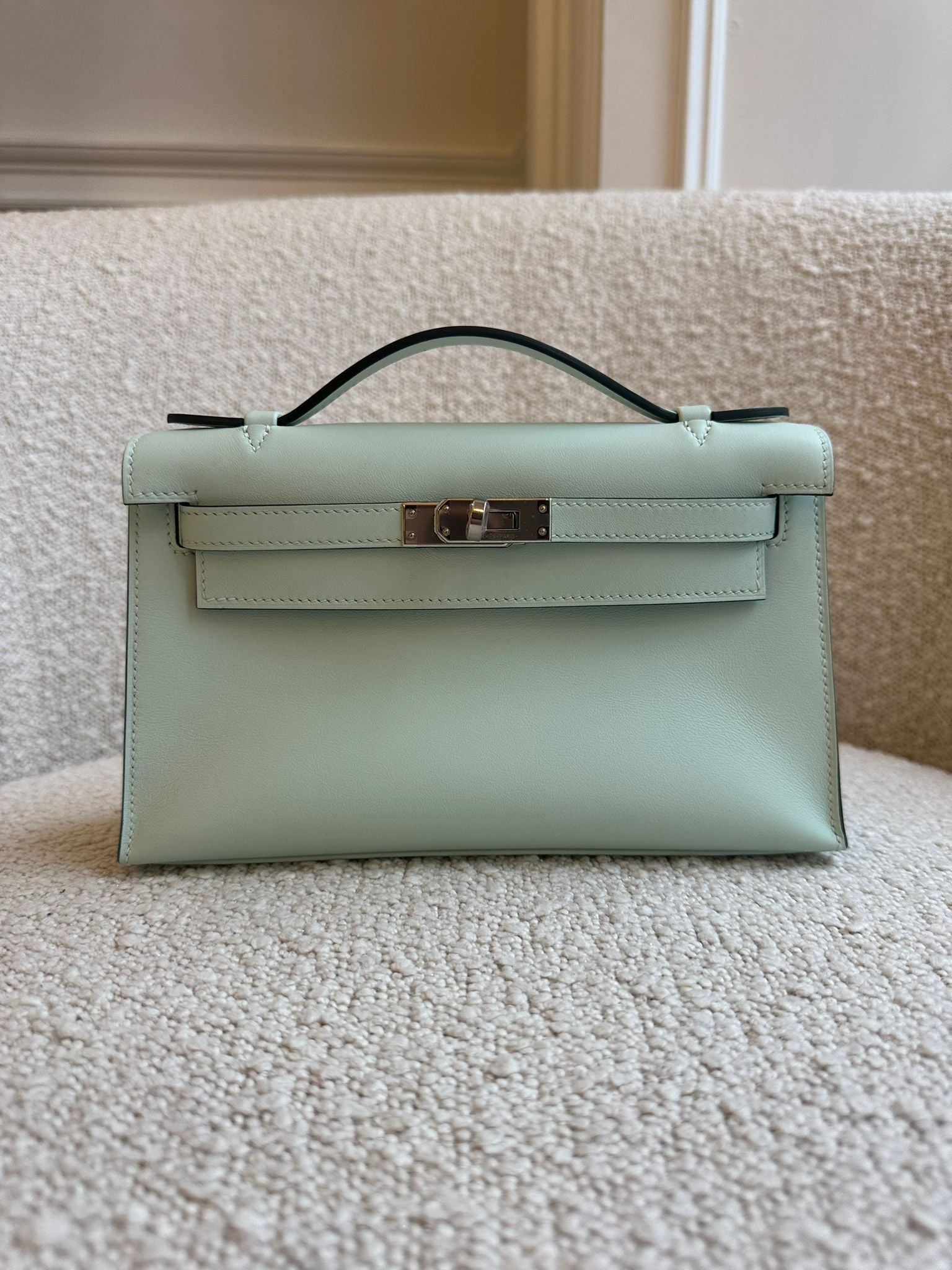 HERMÈS KELLY POCHETTE VERT PEPPERMINT Swift Leather with Palladium Hardware