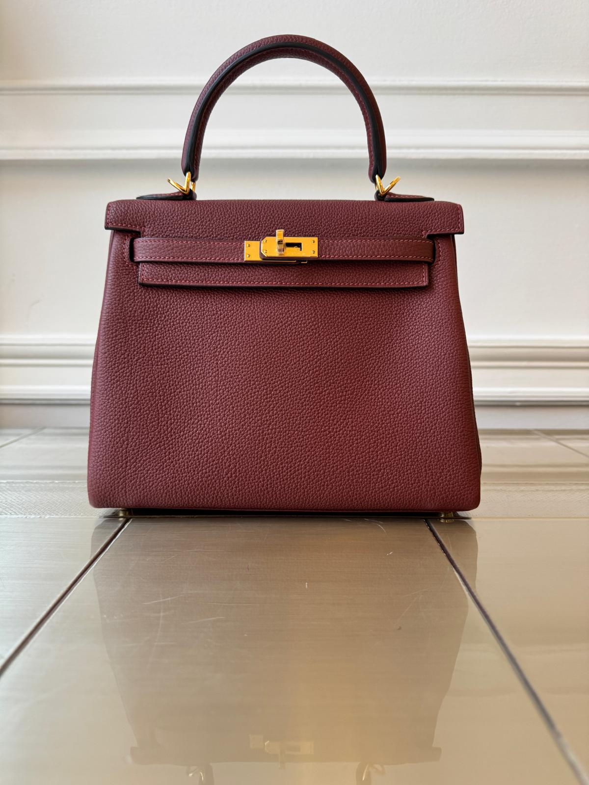 HERMÈS KELLY 25CM ROUGE H Togo Leather with Gold Hardware