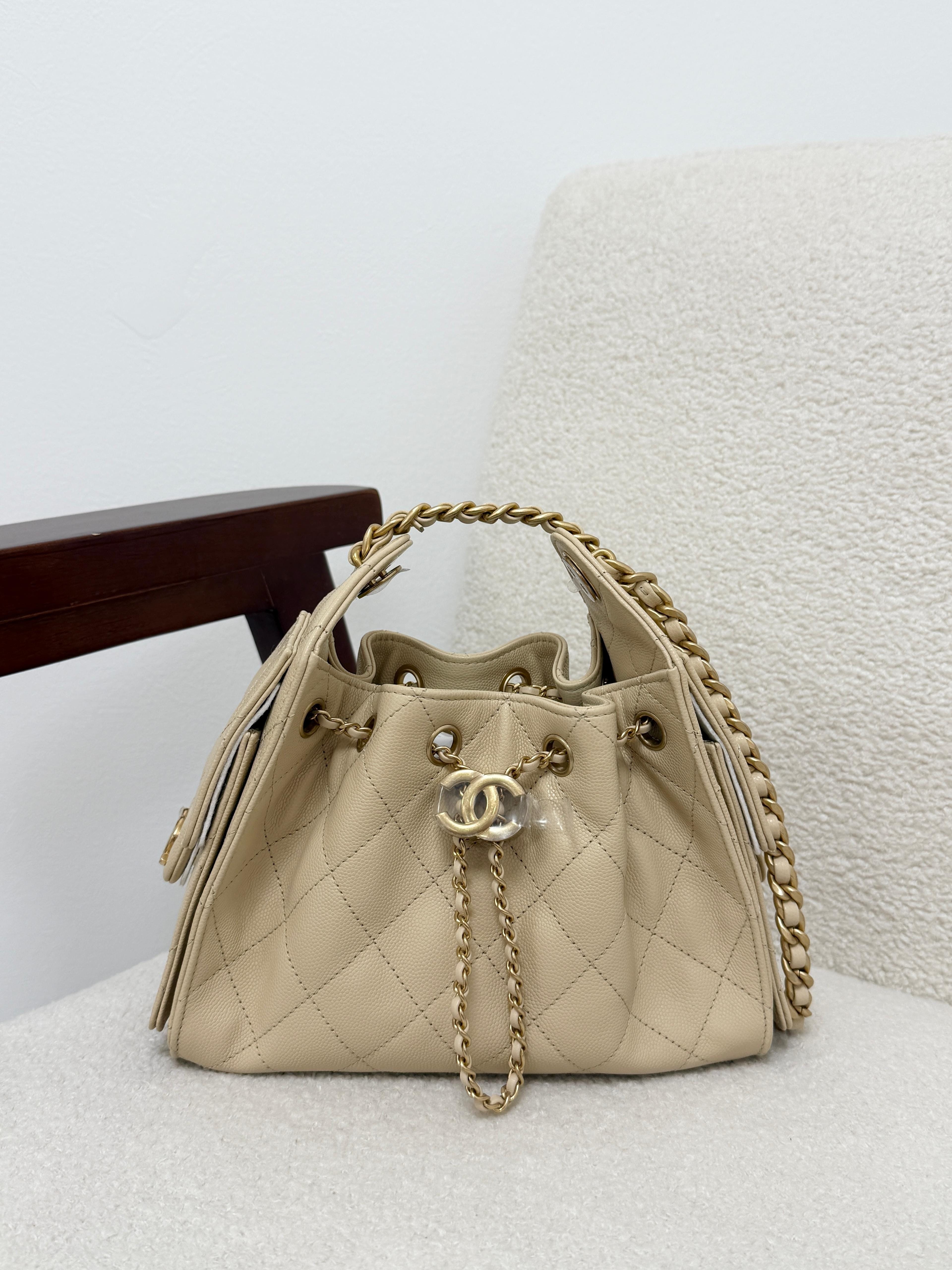 *LONDON LOCATED* CHANEL 25 MINI HANDBAG BEIGE Grained Calfskin with Gold-Tone Metal