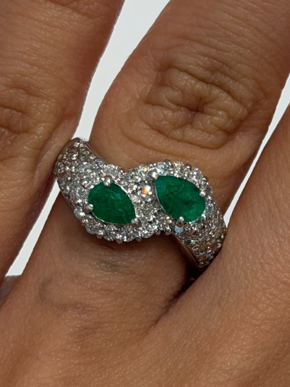 #12 Ring in Pt900 - Emerald 0.79 + D0.59 (snake) (Muzo / Colombia) 4885 JJC1374