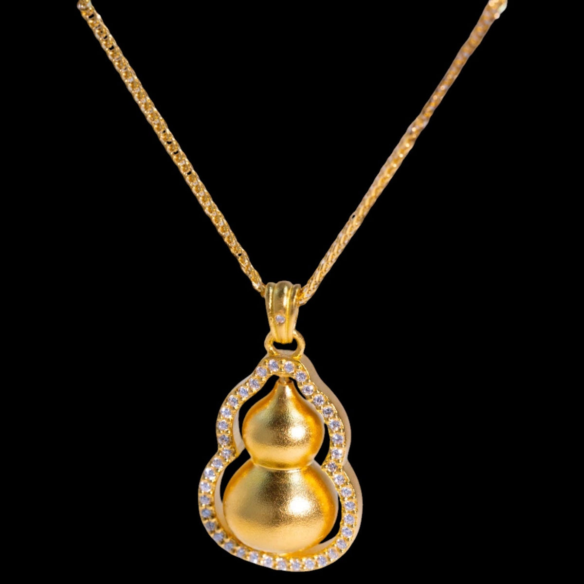 24K Gold Gourd Necklace with 0.179ct Surrounding White Diamonds