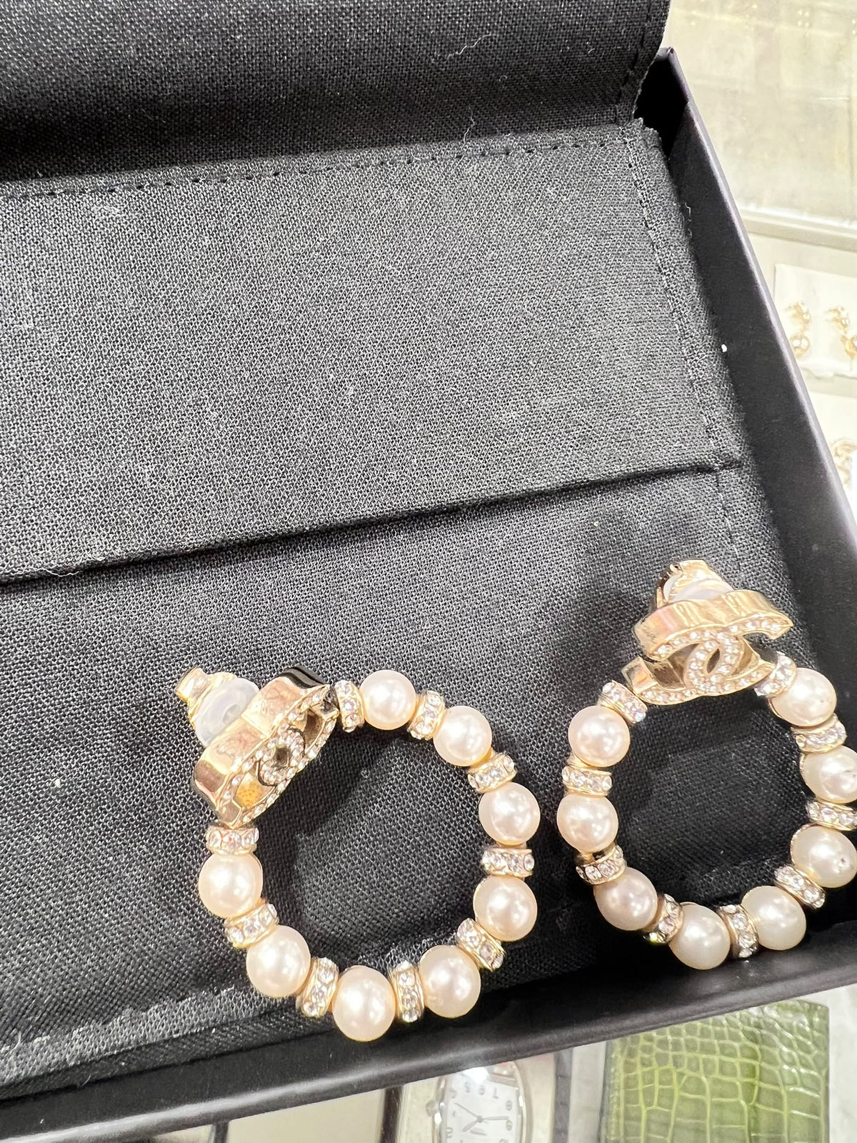 Chanel Diamond and Pearl Hoops SYC2005