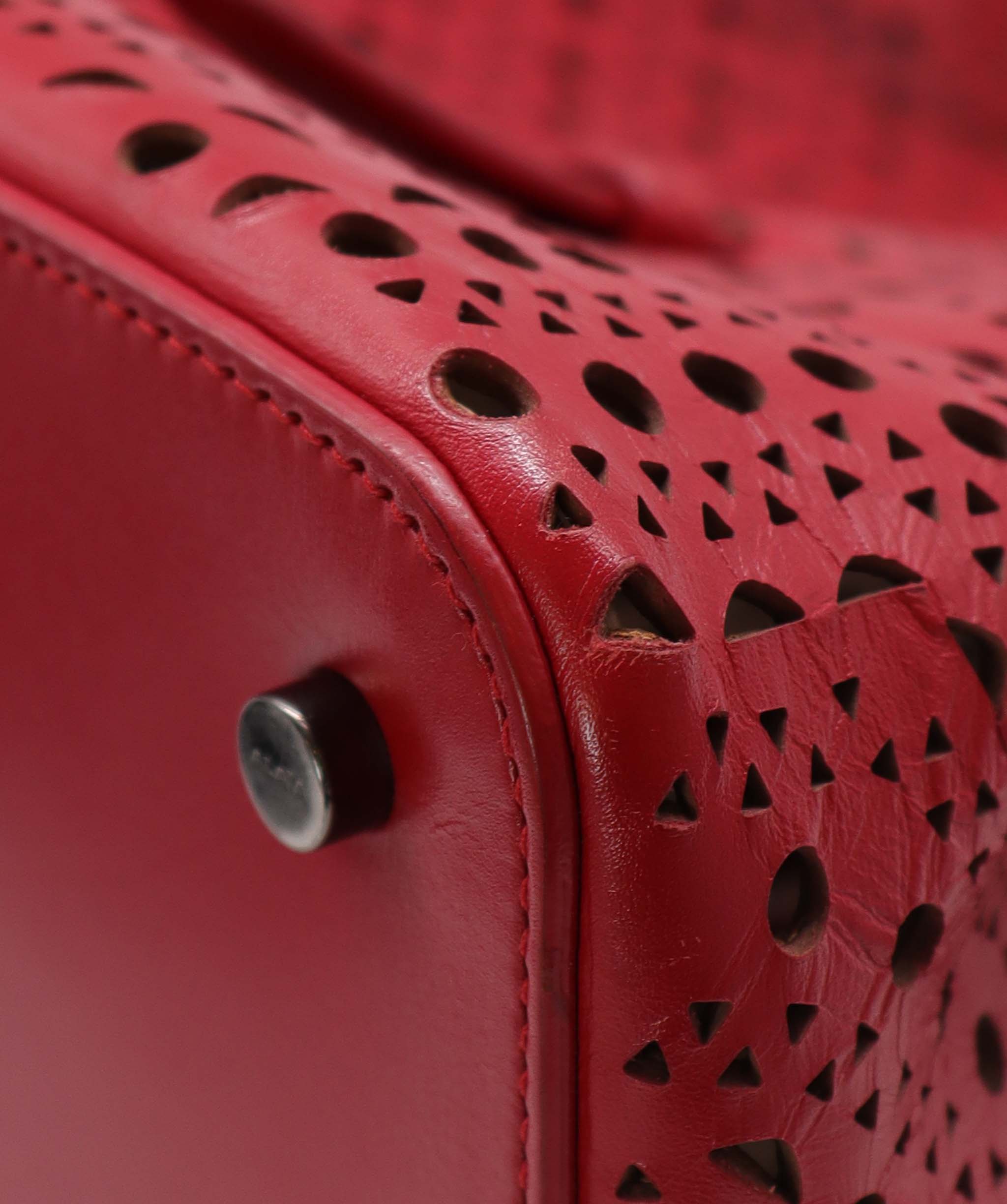 Alaïa ALAIA Hand bag Red with Wallet, Mirror & Dustbag ASC6416