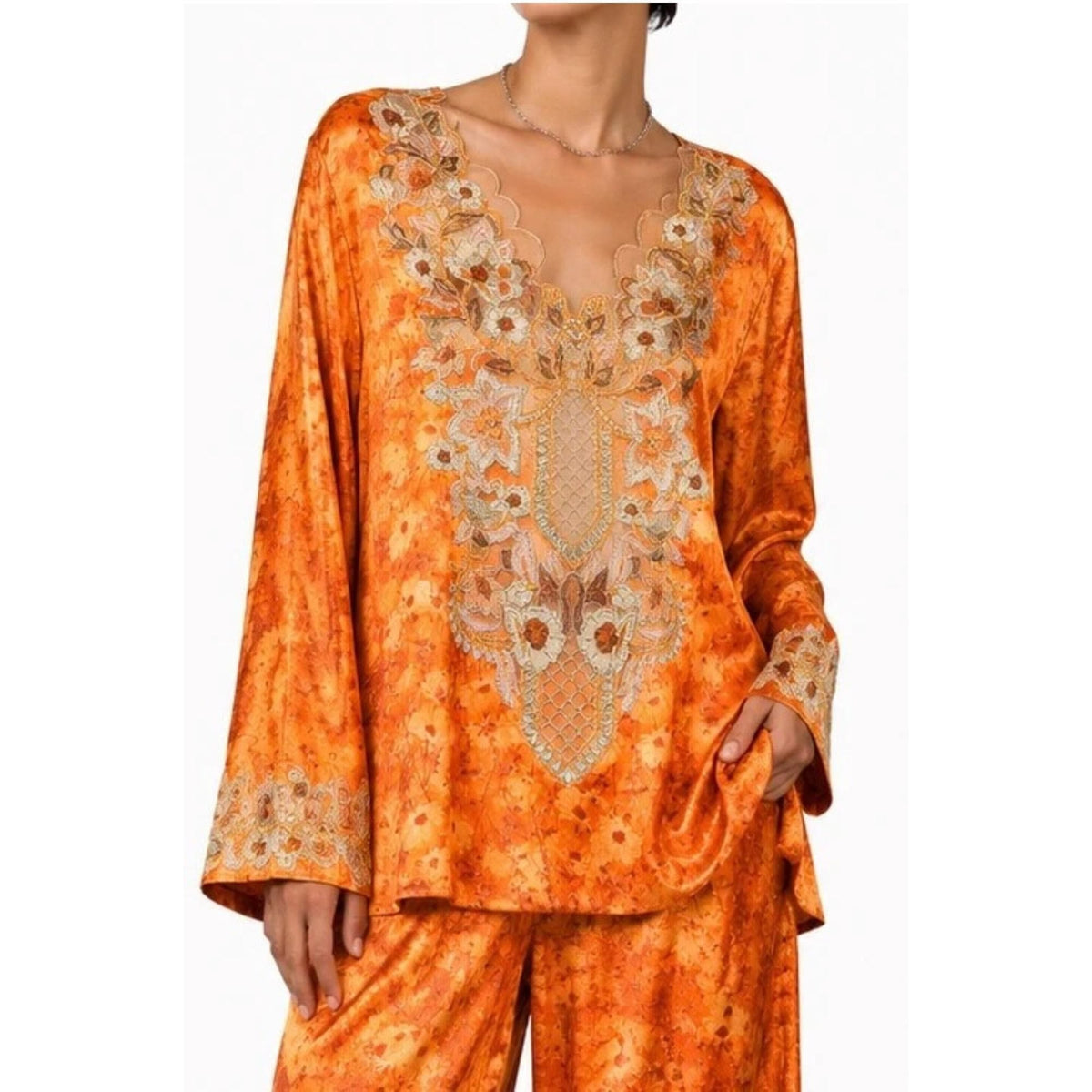 ASYA K. EMBROIDERED V-NECK LONG SLEEVE SHIRT قميص “SULTAN’S GARDEN”