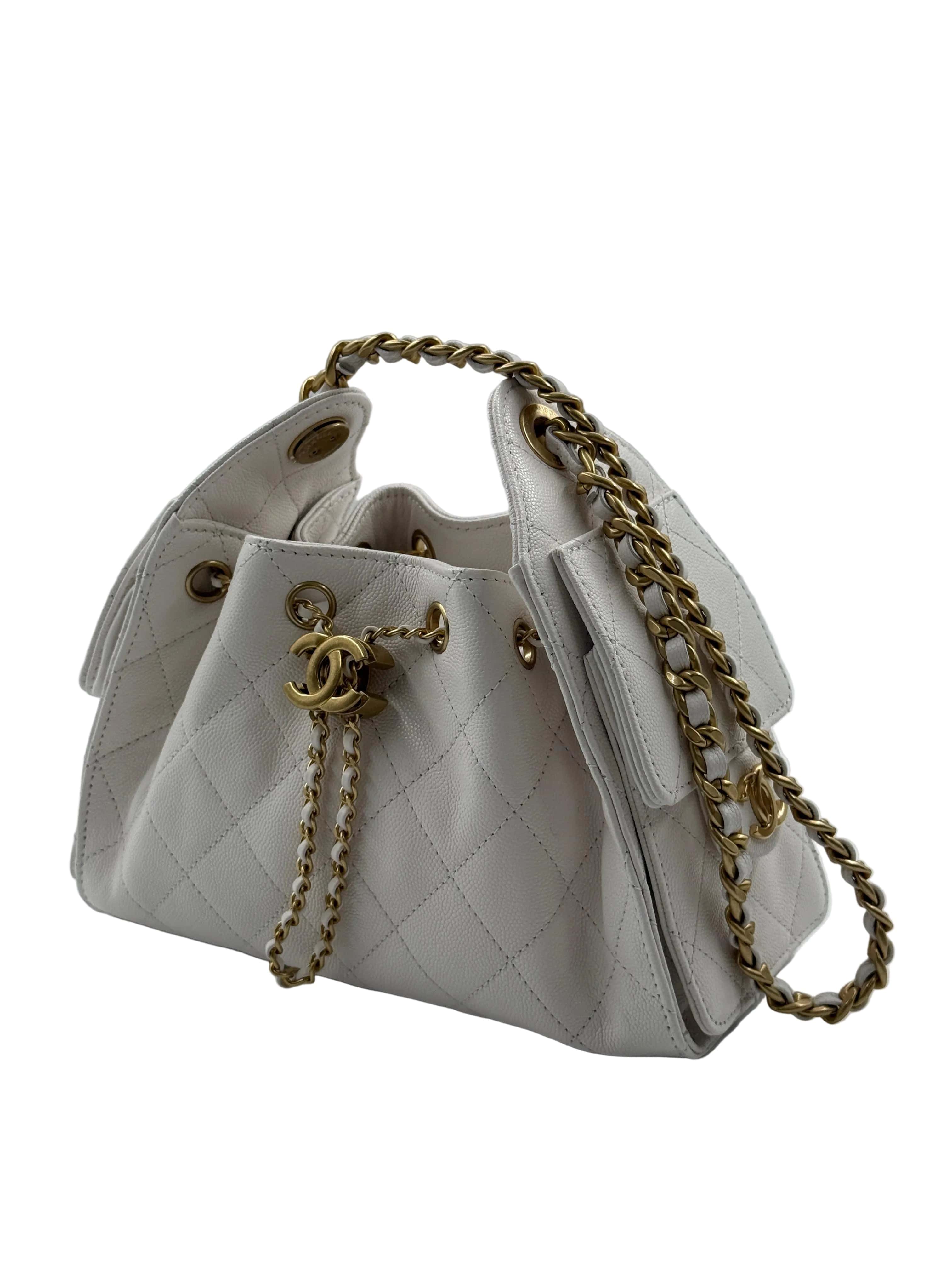 Aureon Group Limited *LONDON LOCATED* CHANEL 25 MINI HANDBAG WHITE Grained Shiny Calfskin with Gold-Tone Metal
