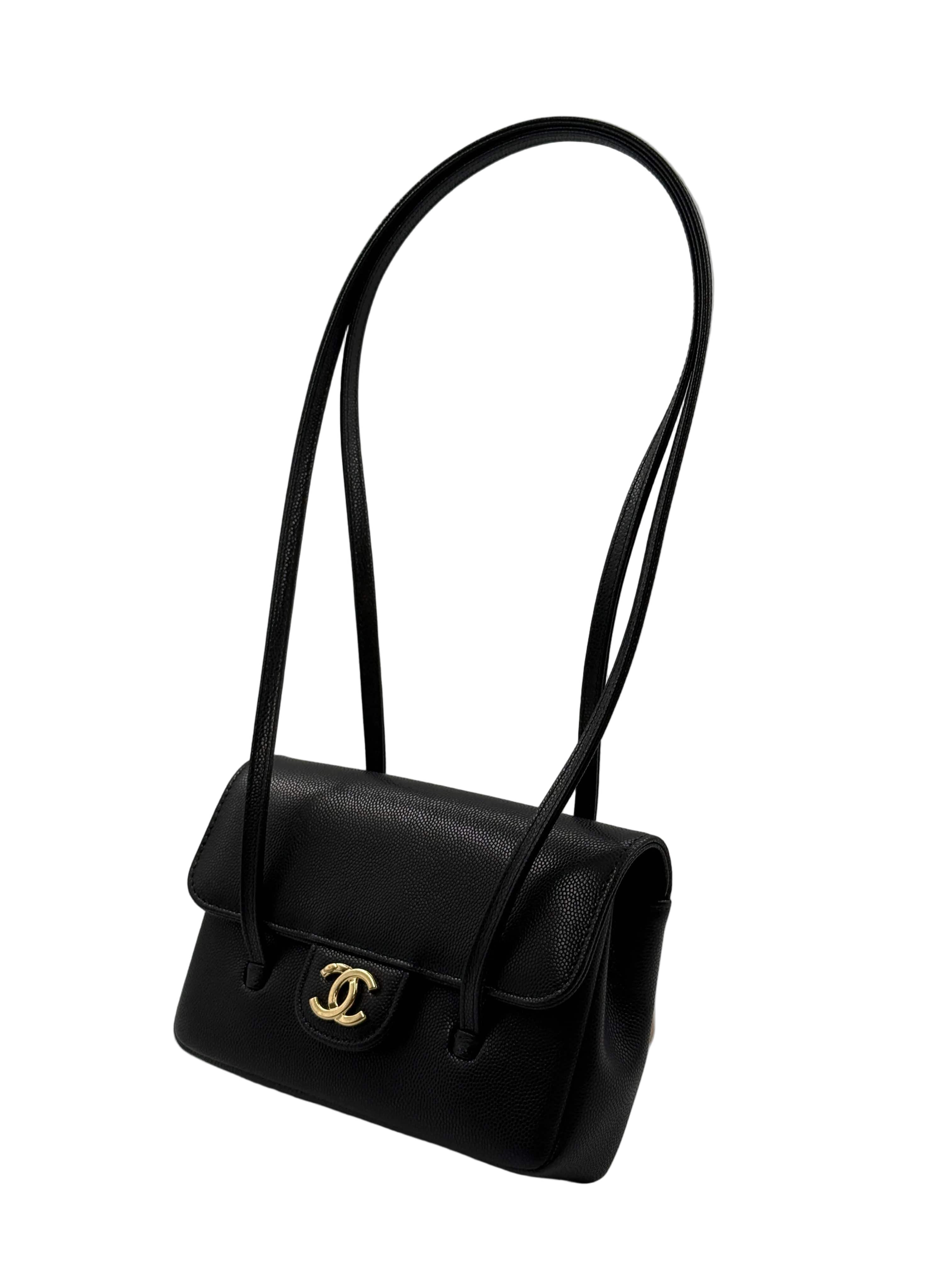 Aureon Group Limited *LONDON LOCATED* CHANEL 26 MINI FLAP BAG BLACK Grained Shiny Calfskin with Gold-Tone Metal