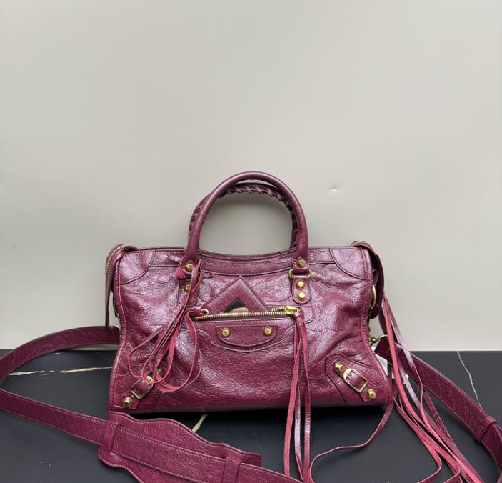 Balenciaga Balenciaga Magenta Distressed Lambskin Classic City Small Bag 22588211