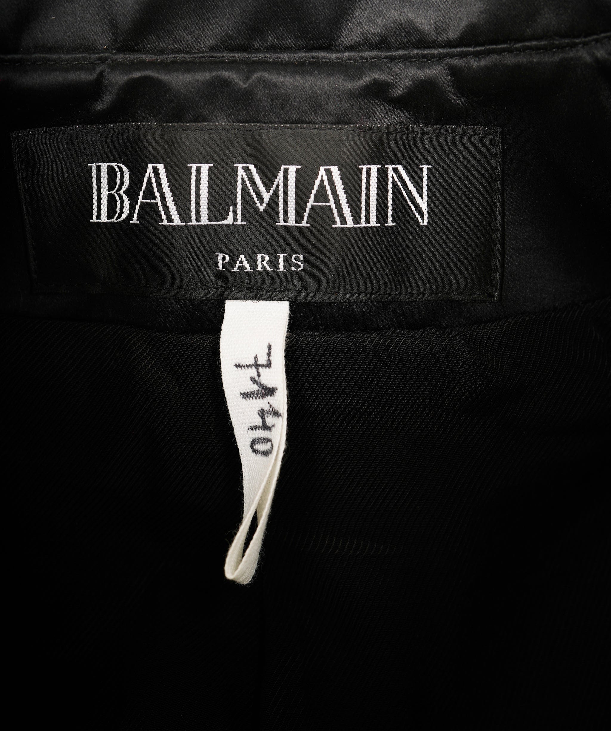 Balmain Veste Balmain velour noir queu de pie AVC1649