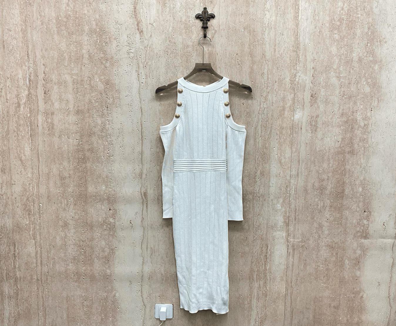Balmain Balmain White Off-Shoulder Knit Dress with Gold Buckle / Size 44 / Brand New with Hangtag / 33151 SGC33151