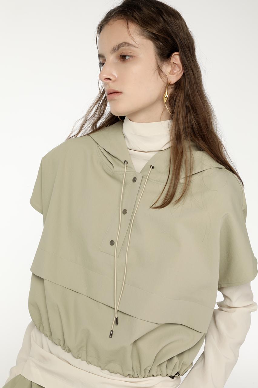 BETTERKIND HOODED SHORT ANORAK (سترة)