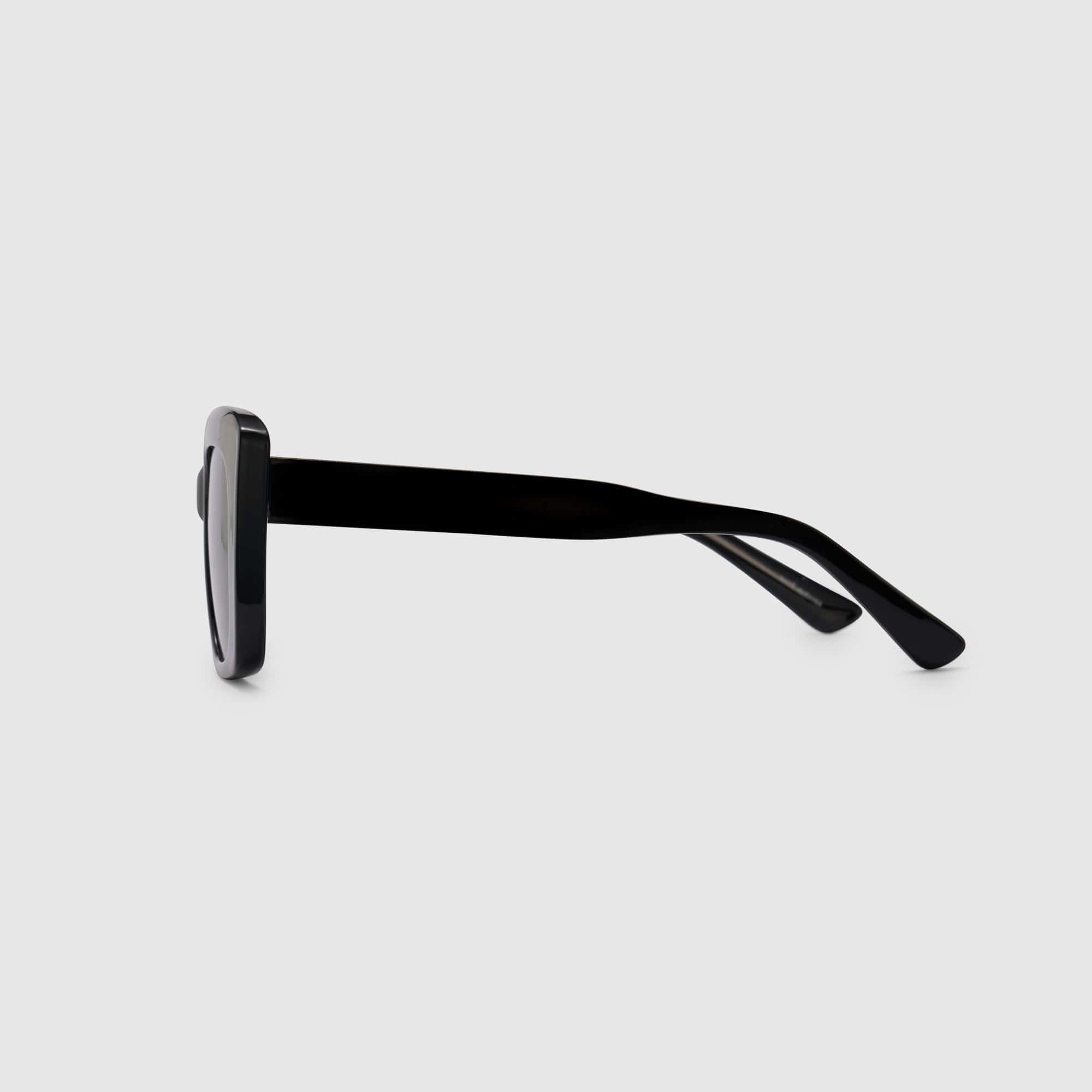 BLUE ELEPHANT ORR SUNGLASSES BLACK (النظارات الشمسية)