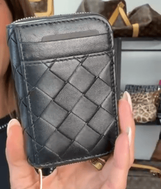 Bottega Veneta B26031268 Bottega Veneta Zippy Black Intrecciato