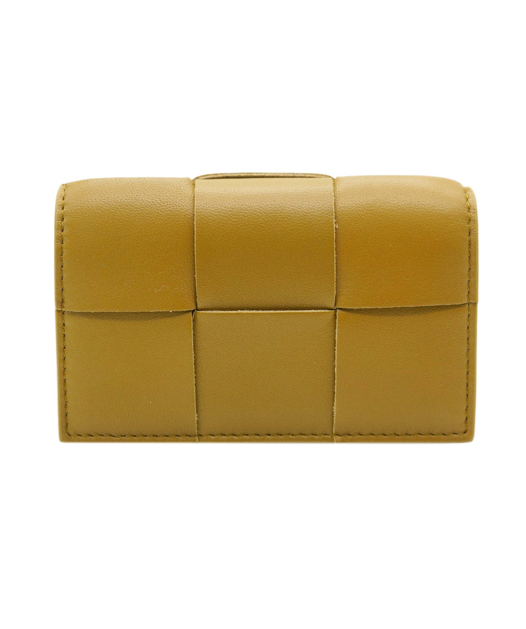 Bottega Veneta Bottega Veneta Acord - Gold Wallet  AVL1515