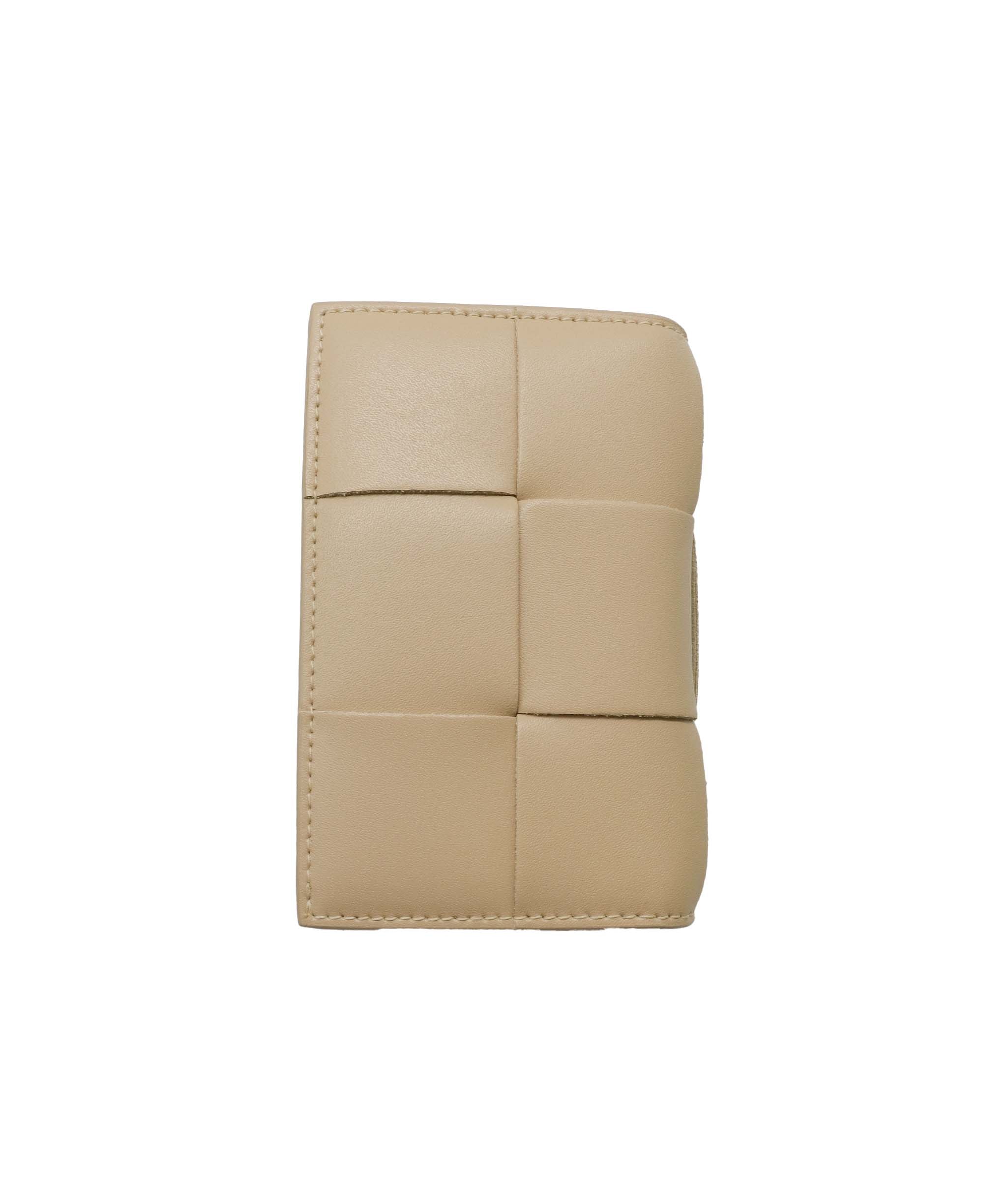 Bottega Veneta Bottega Veneta Beige Card Holder DXBS1078